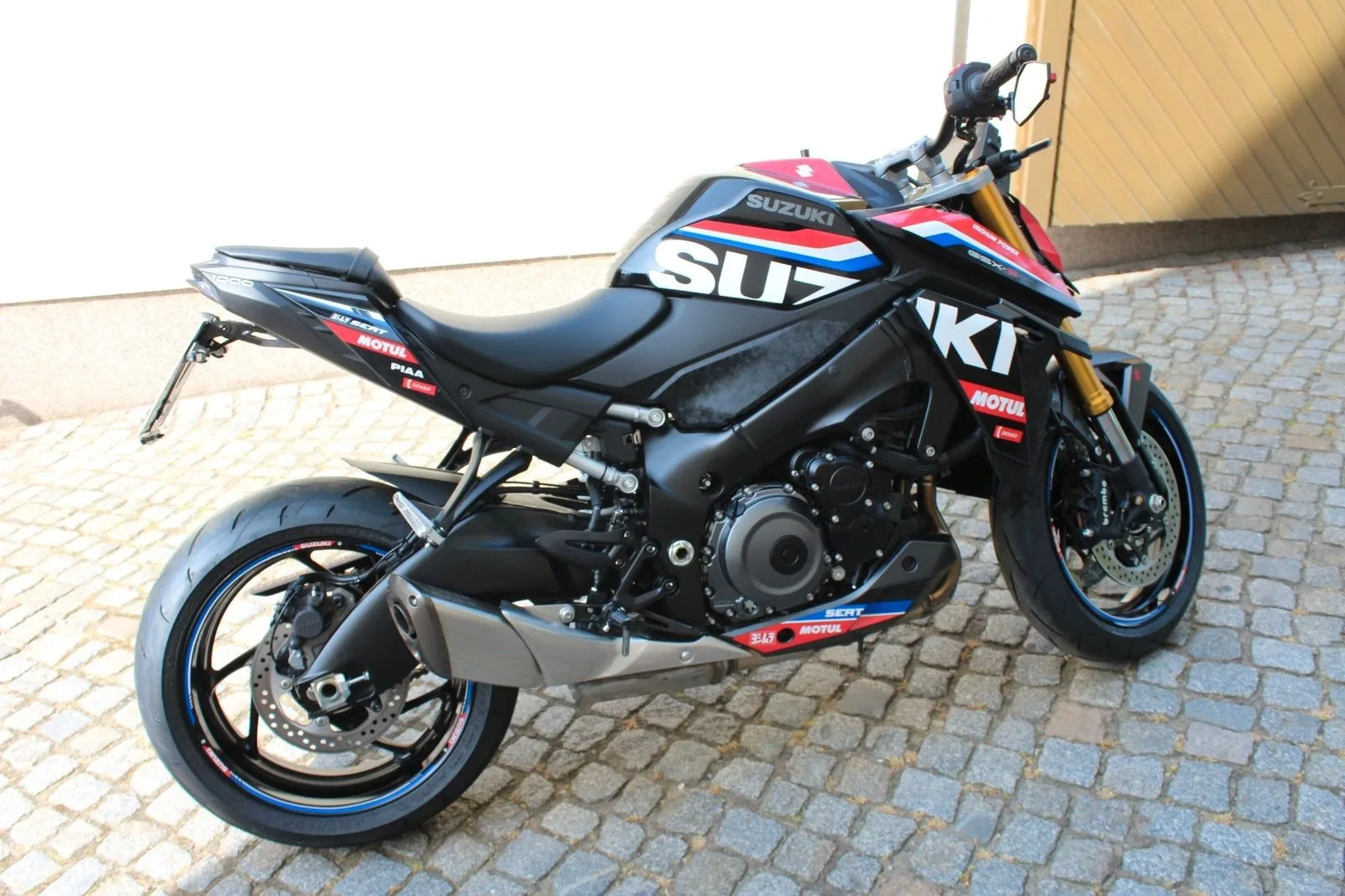 Suzuki GSX-S1000