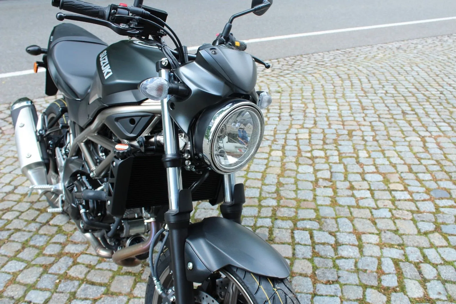 Suzuki SV650