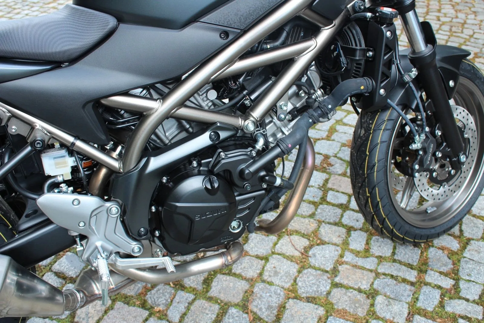Suzuki SV650