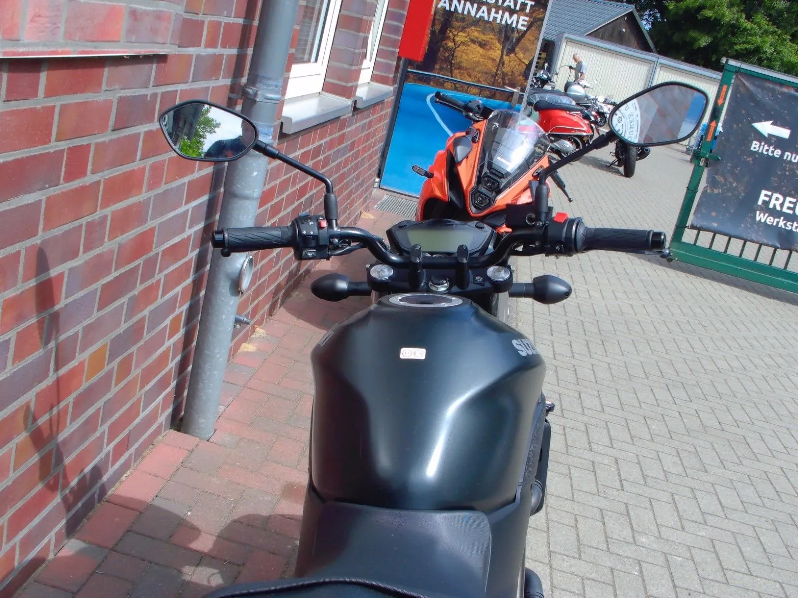 Suzuki SV650