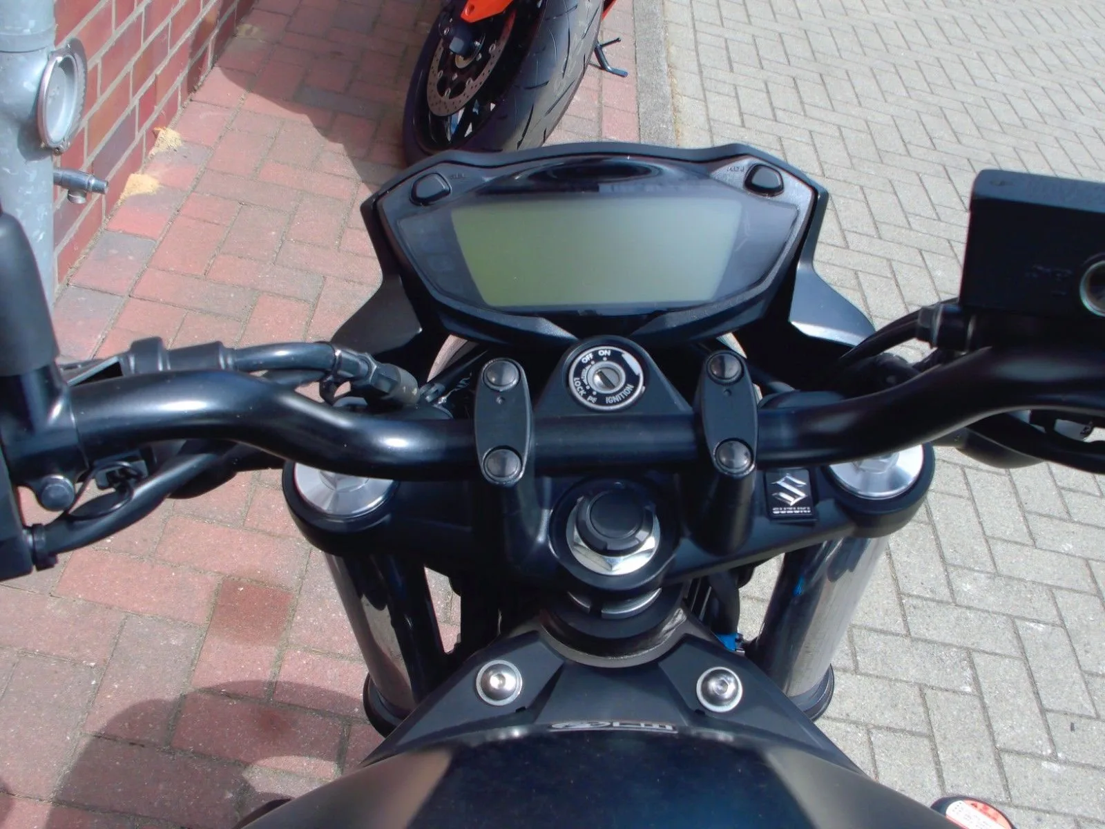 Suzuki SV650