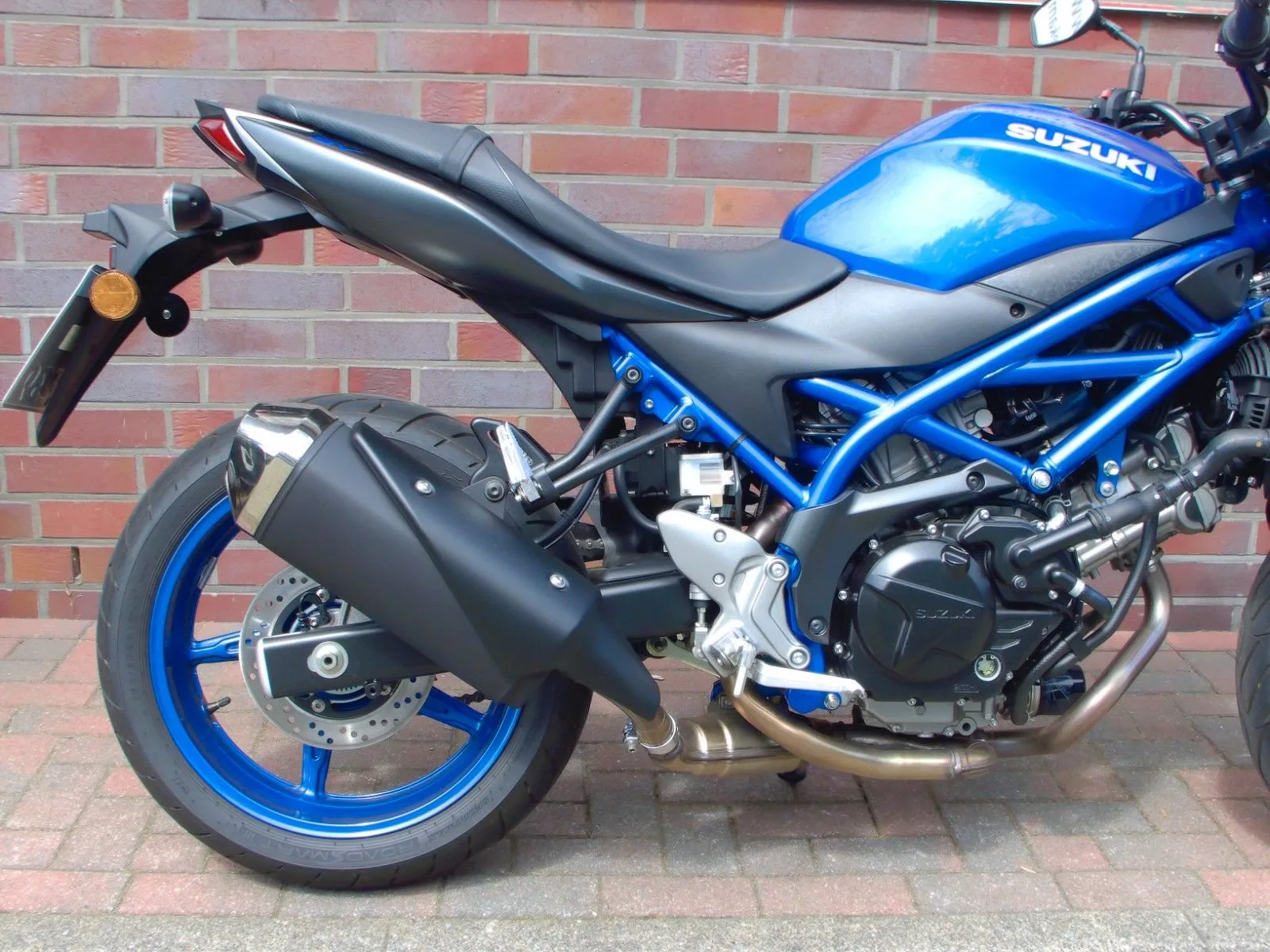 Suzuki SV650