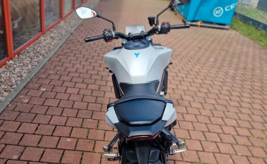 Yamaha MT-09