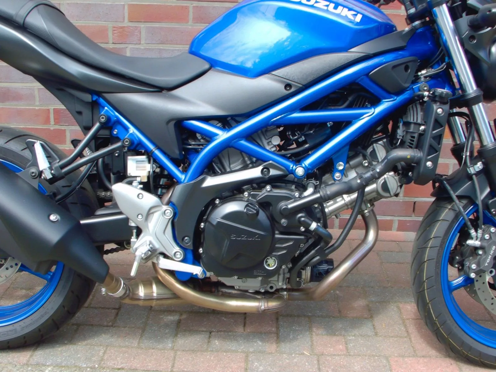 Suzuki SV650