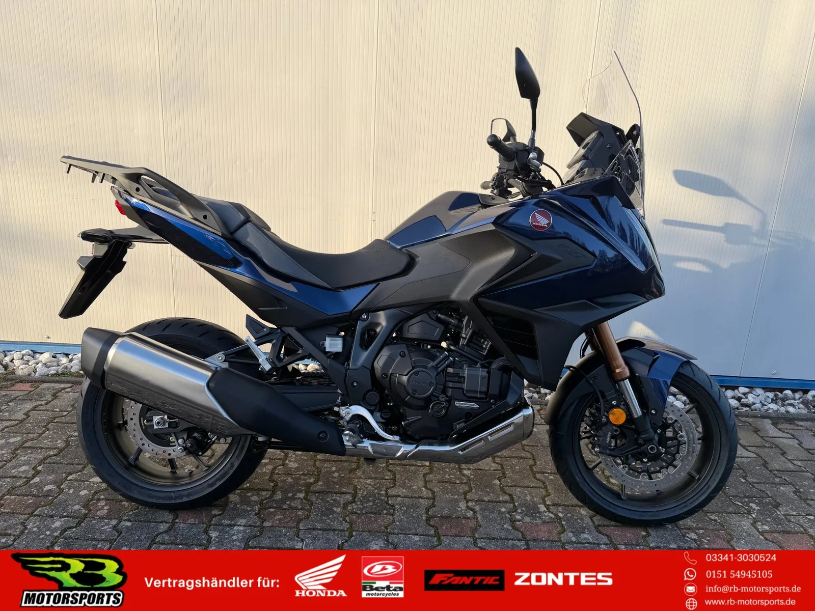 Honda NT1100 DCT Electronic Suspension