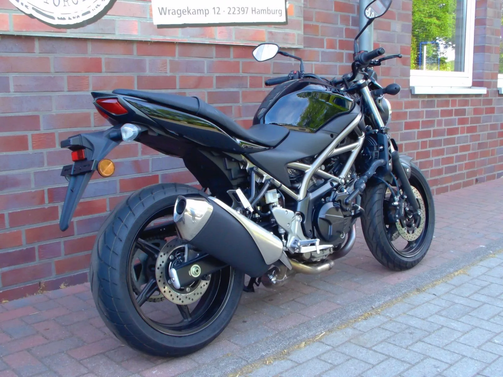 Suzuki SV650