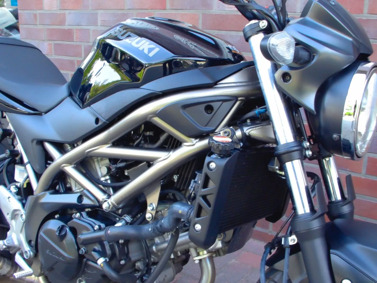 Suzuki SV650