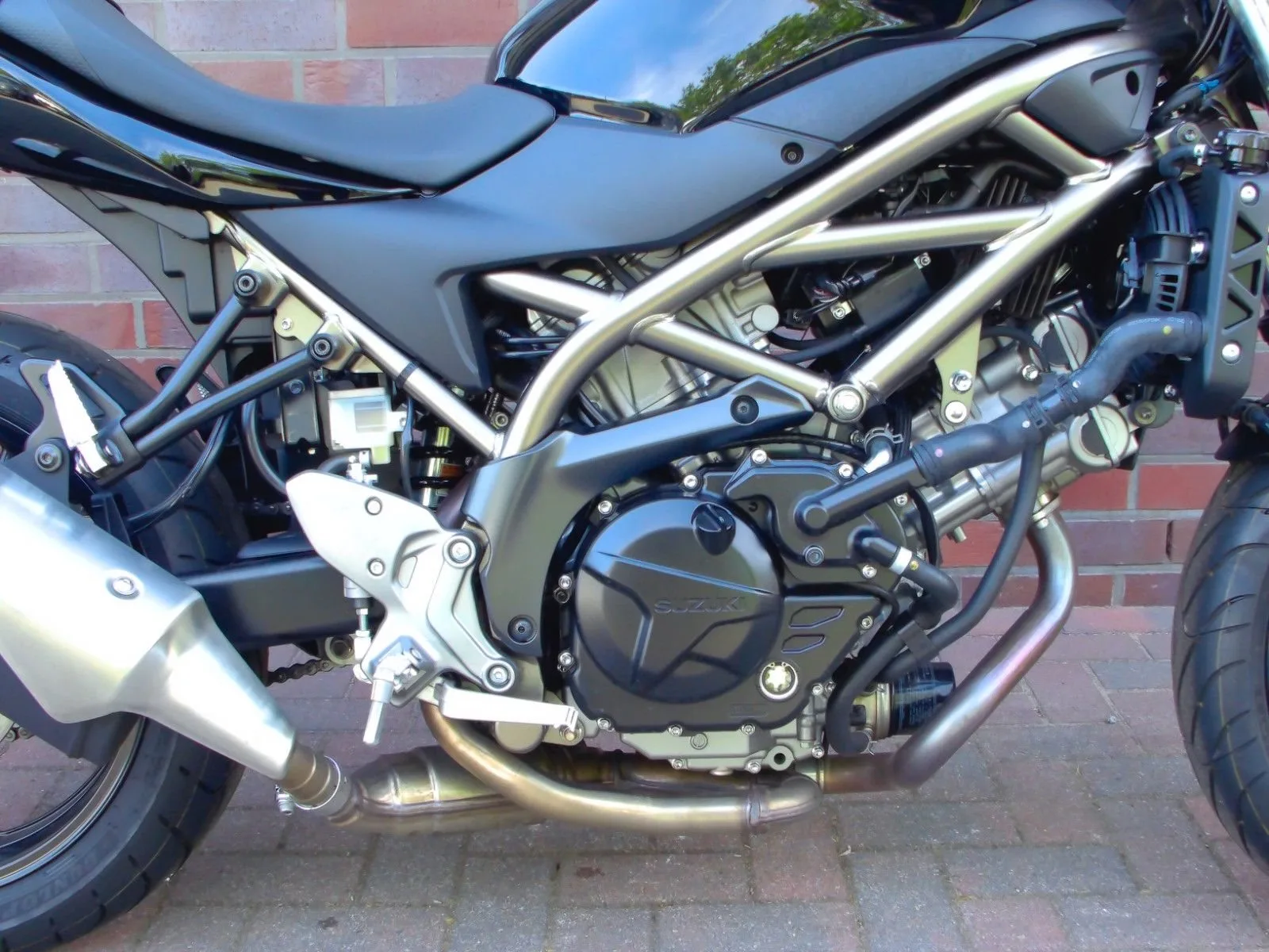 Suzuki SV650