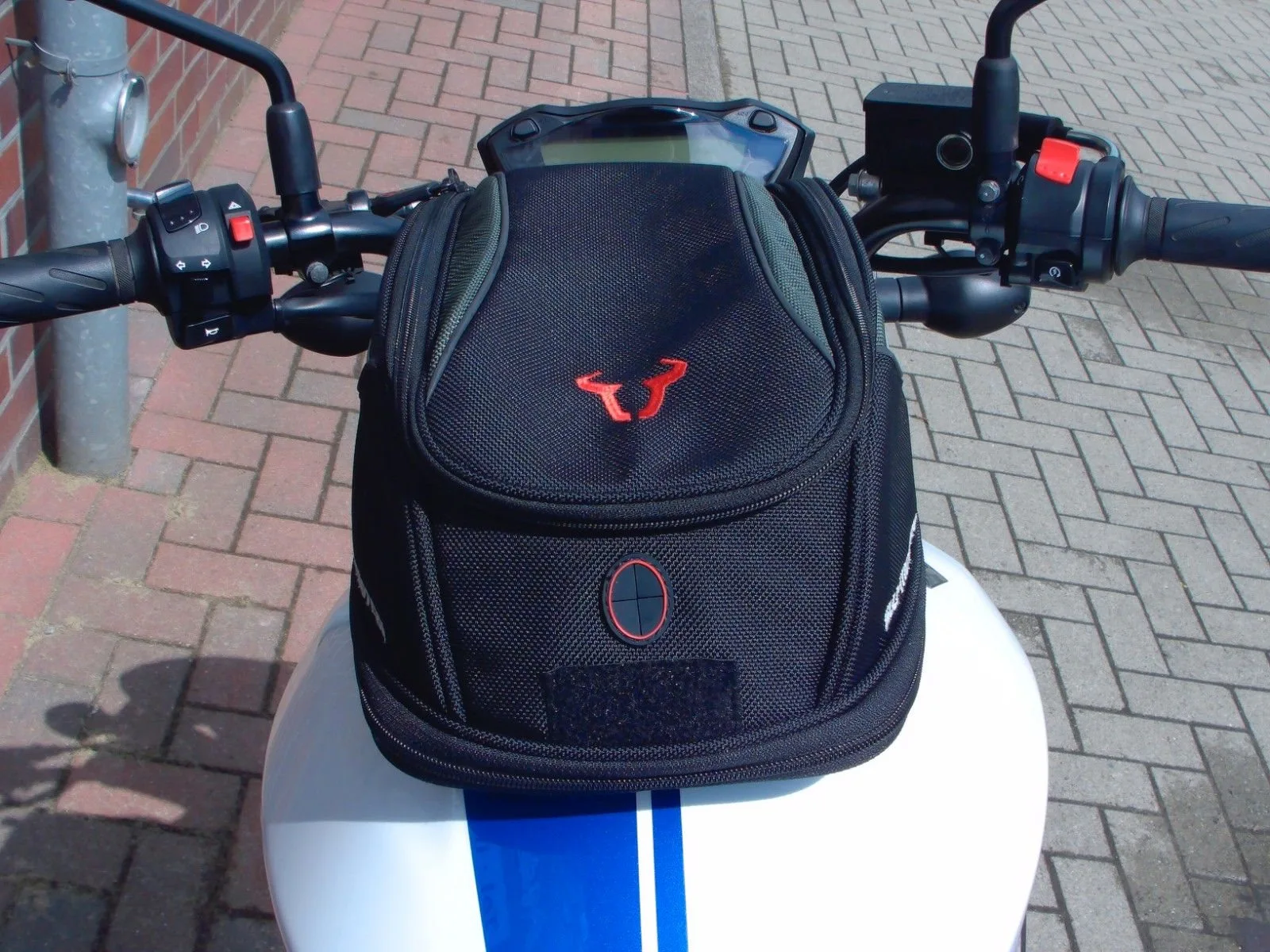 Suzuki SV650 ABS 1. Hand
