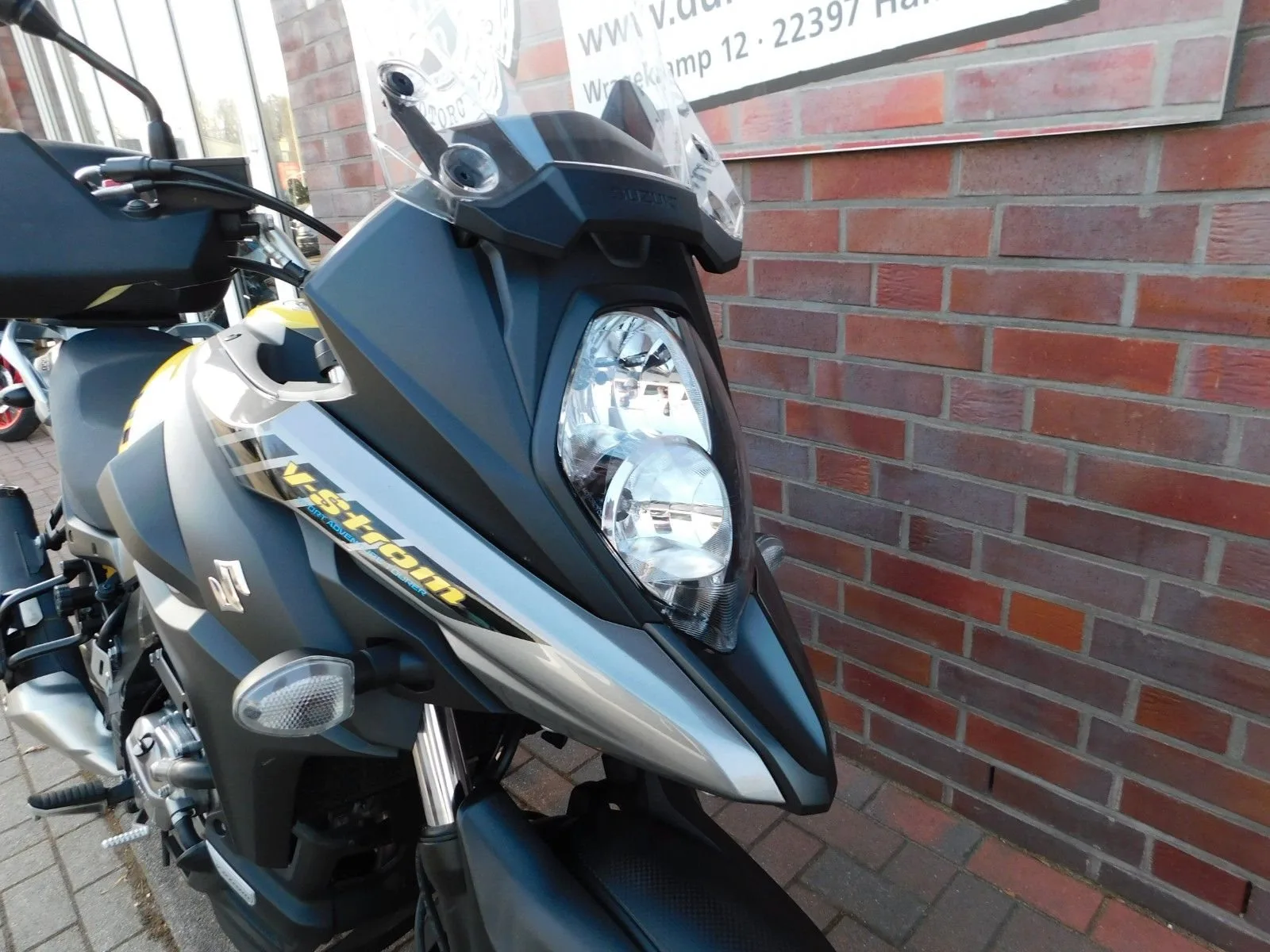 Suzuki V-Strom 650 XT