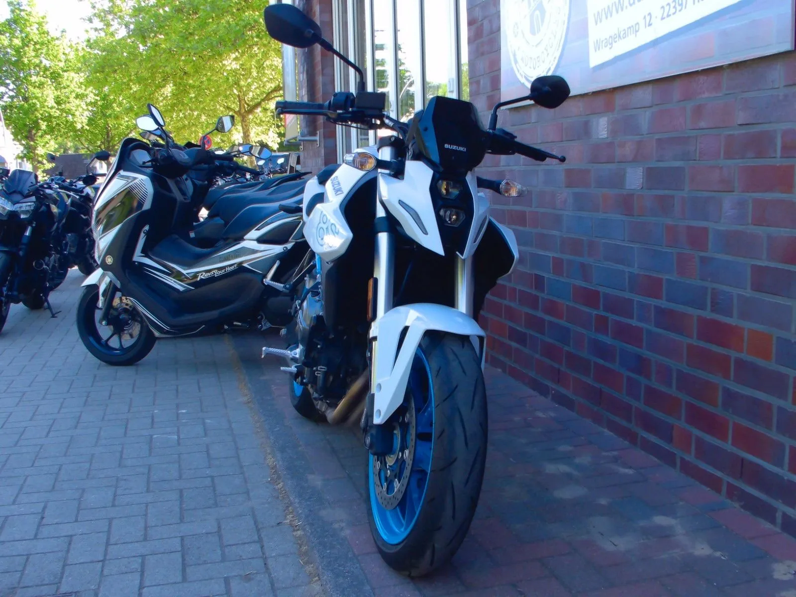 Suzuki GSX-8S ABS