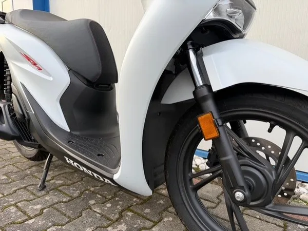 Honda SH125i