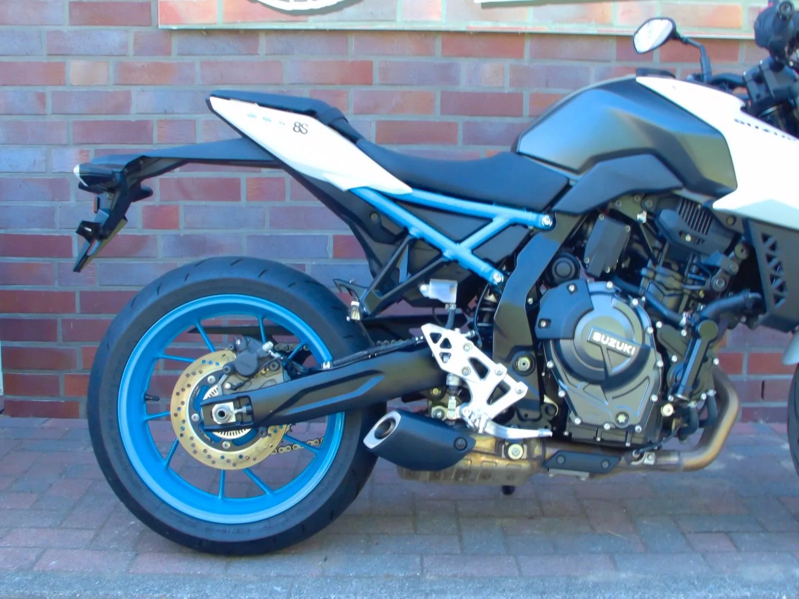 Suzuki GSX-8S ABS