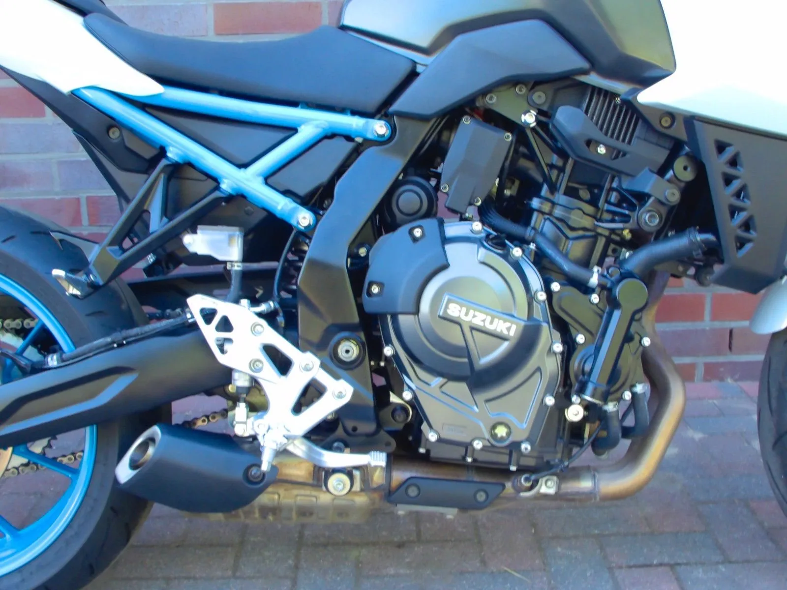 Suzuki GSX-8S ABS
