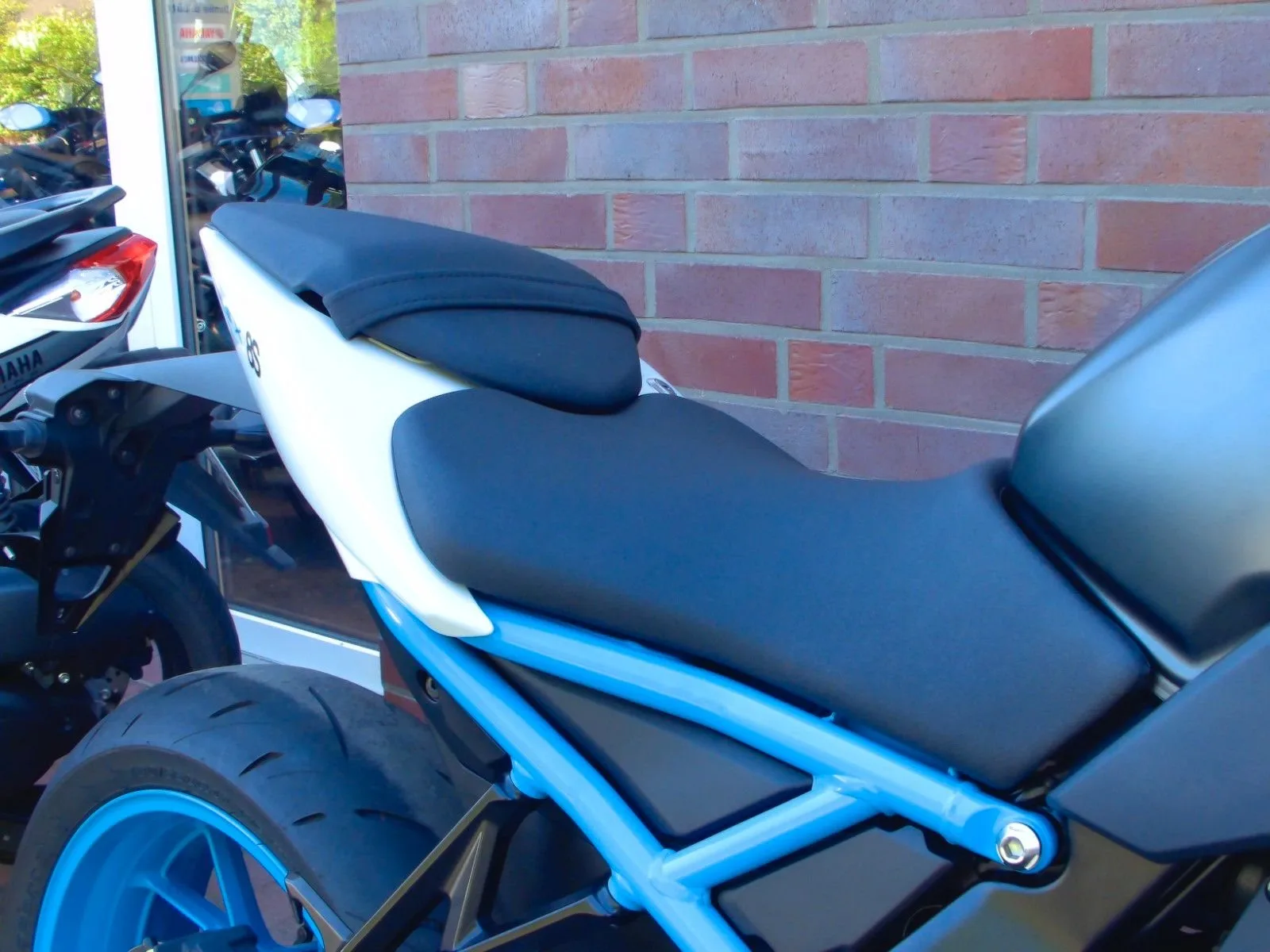 Suzuki GSX-8S ABS