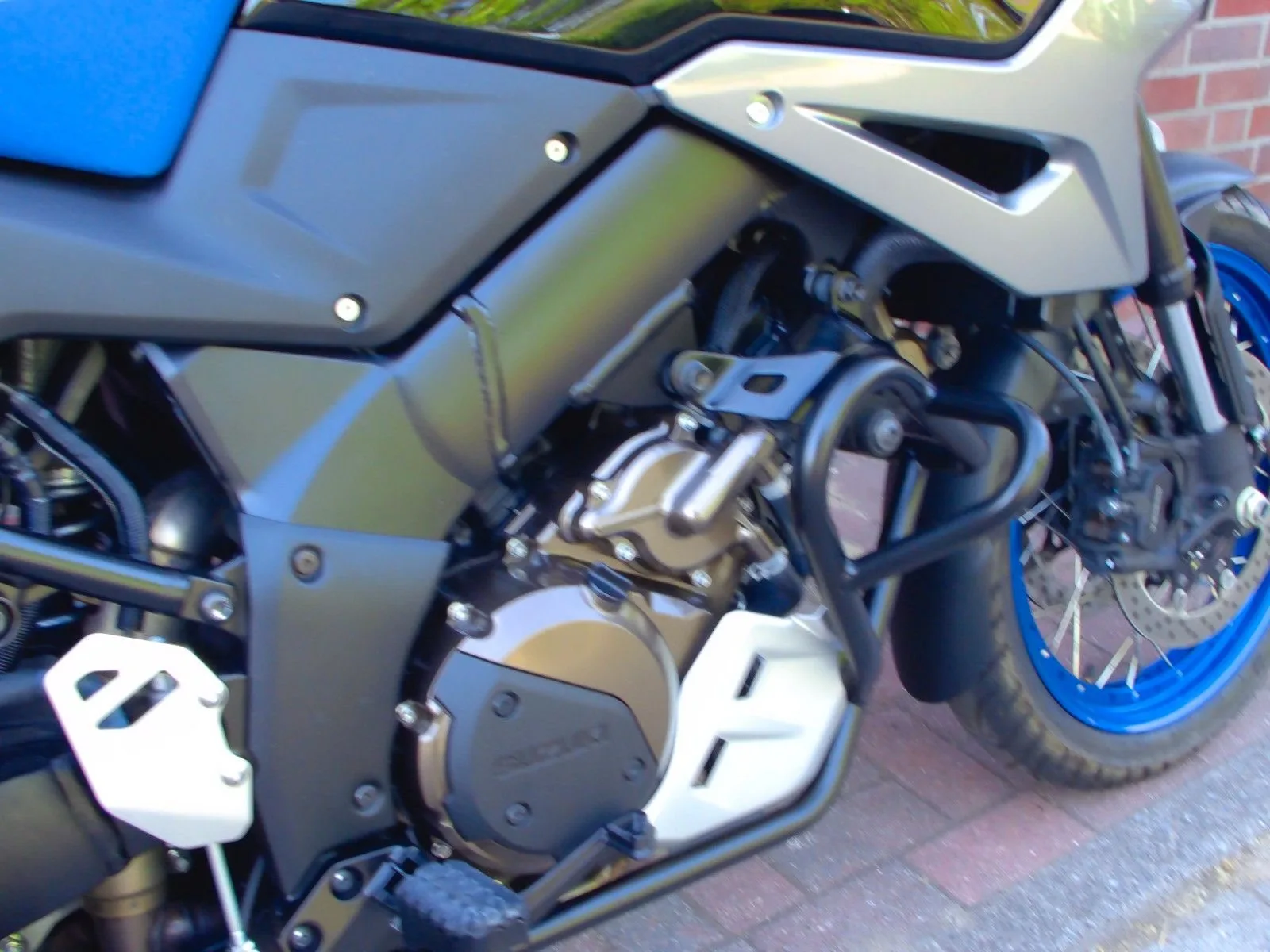 Suzuki V-Strom 1050 DL 1050 V-Strom ABS