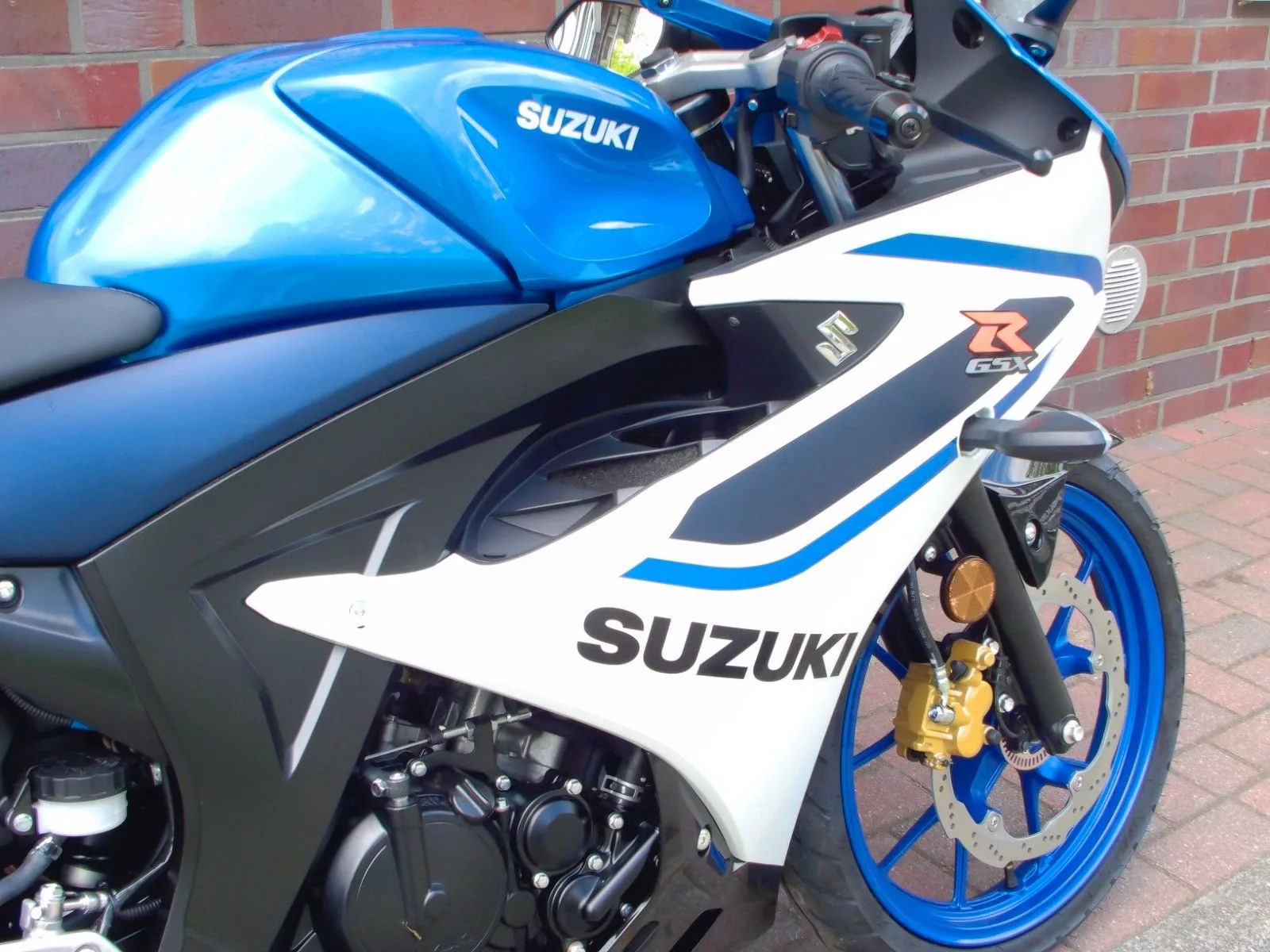 Suzuki GSX-R125