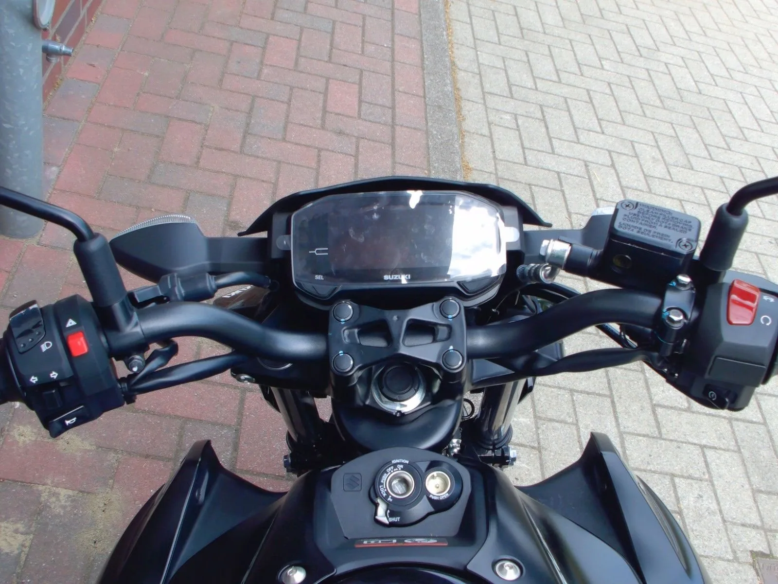 Suzuki GSX-S125