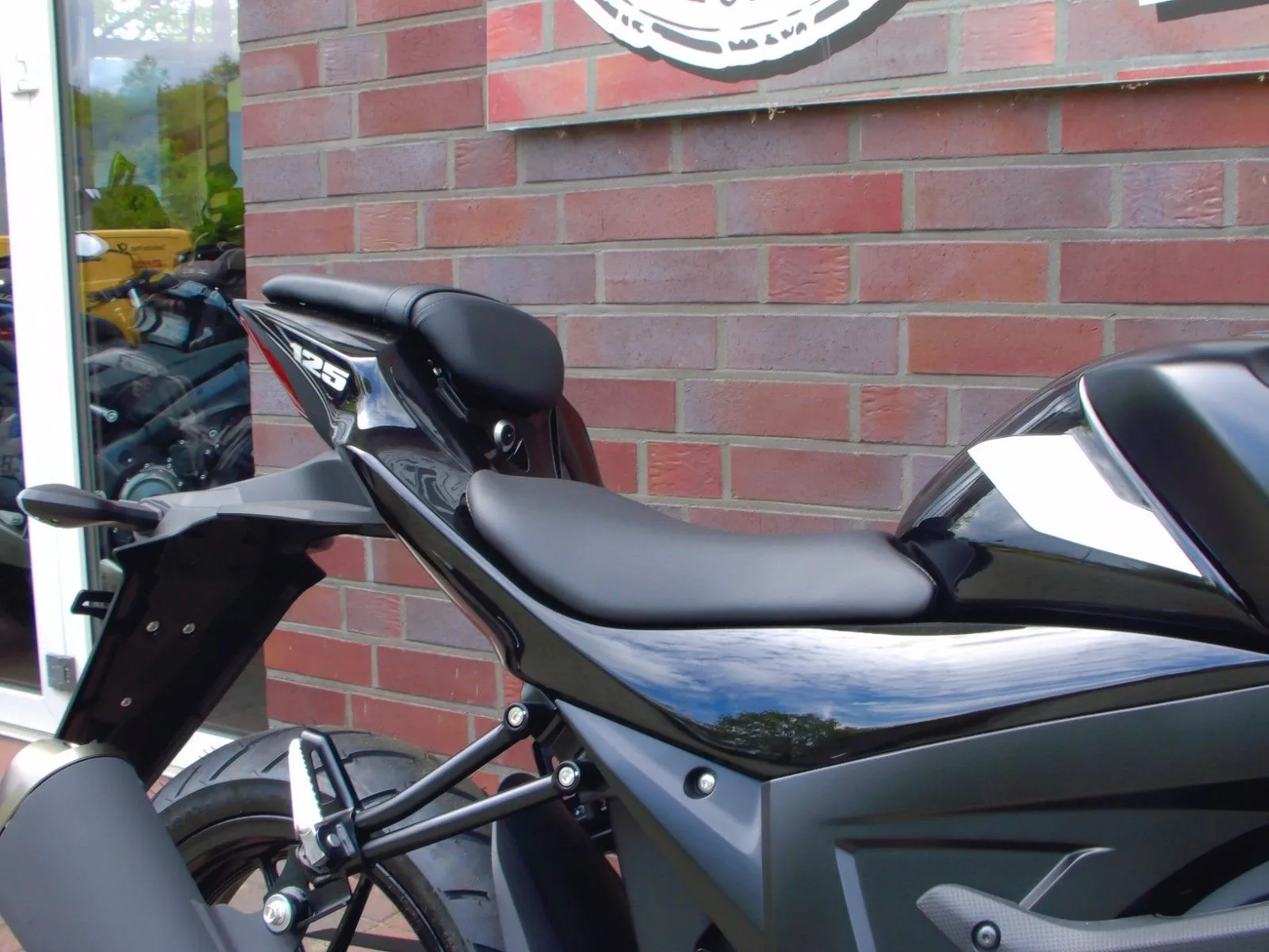 Suzuki GSX-S125