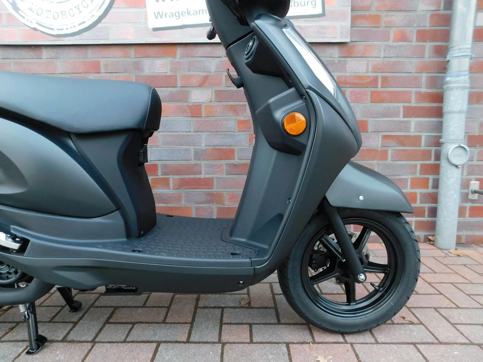 Suzuki Address 125