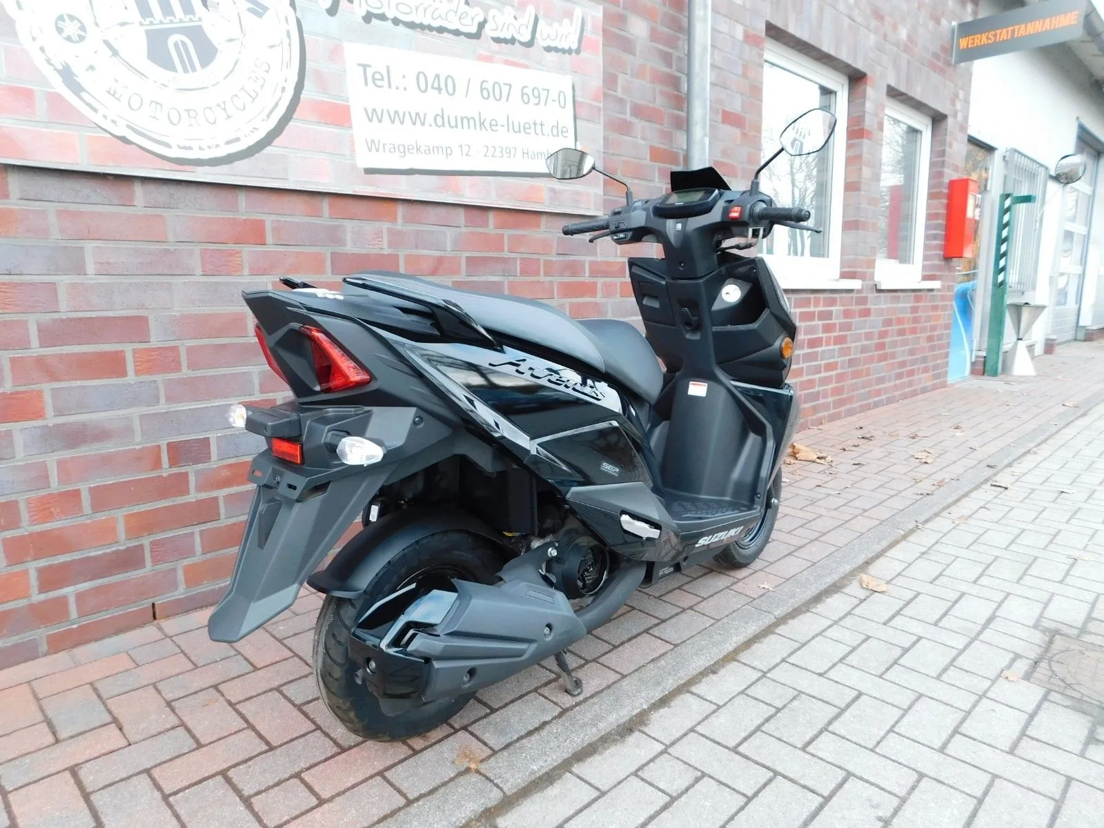 Suzuki Avenis 125