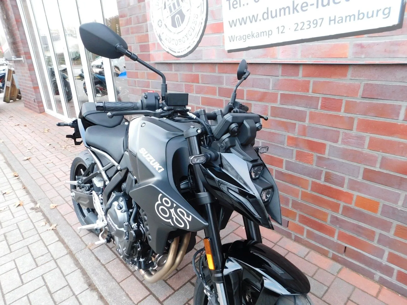 Suzuki GSX-8S