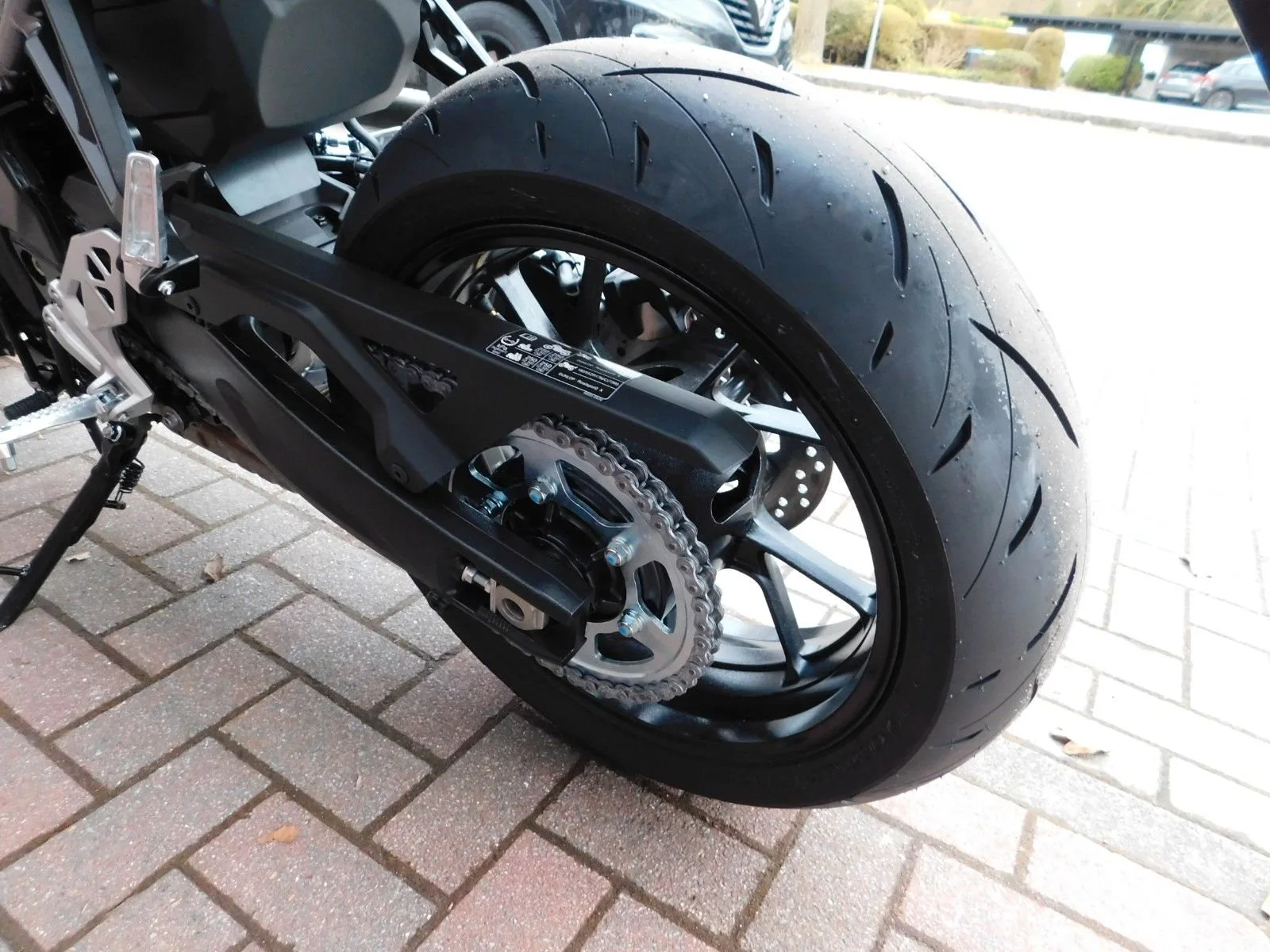 Suzuki GSX-8S