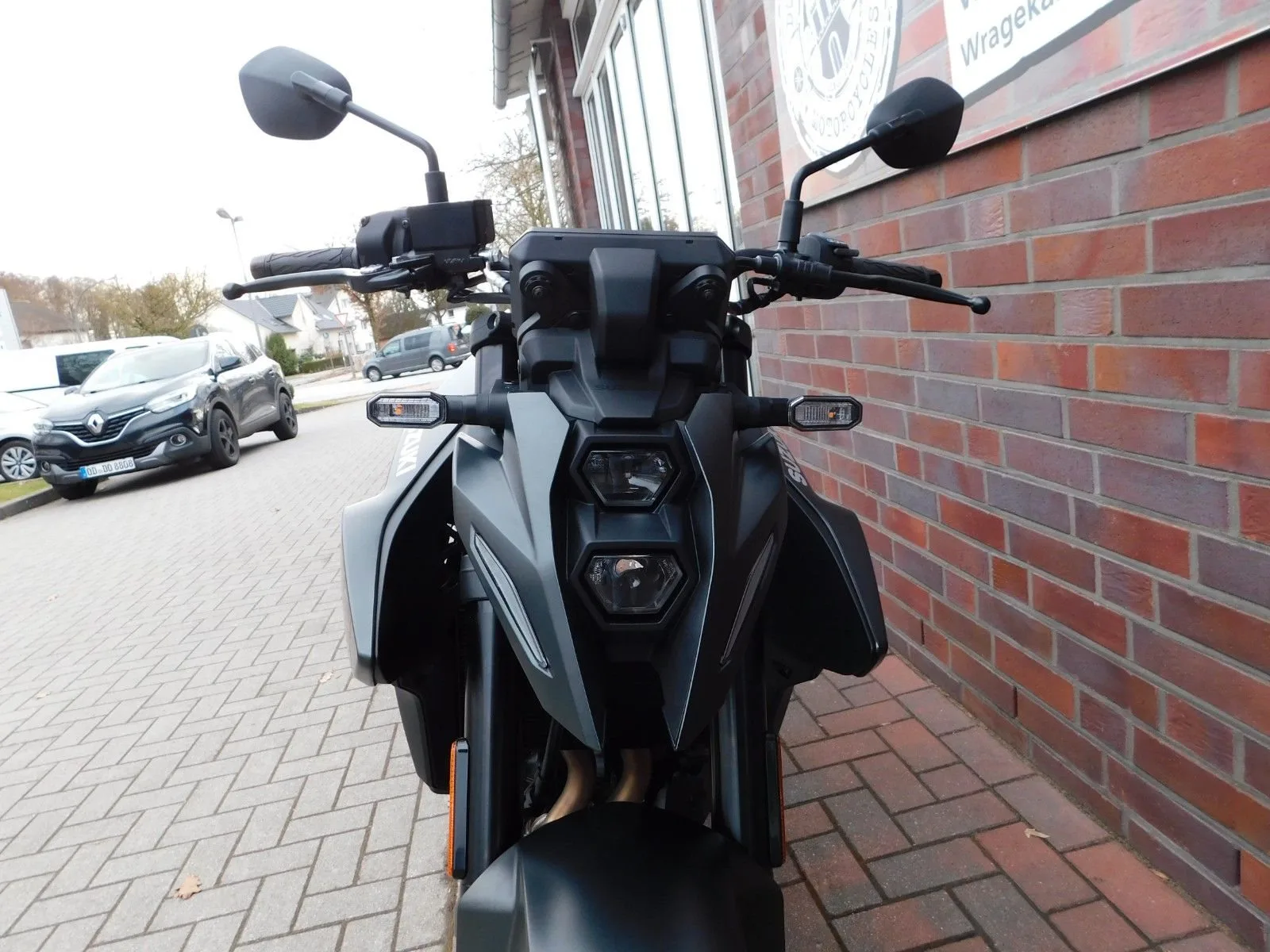 Suzuki GSX-8S