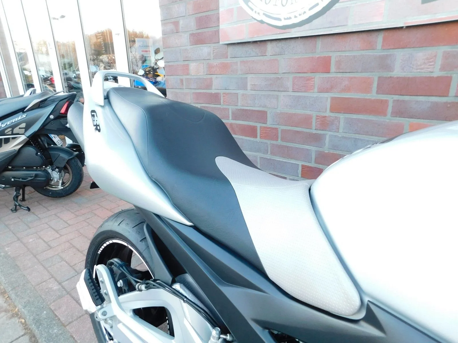 Suzuki GSR 600 ABS