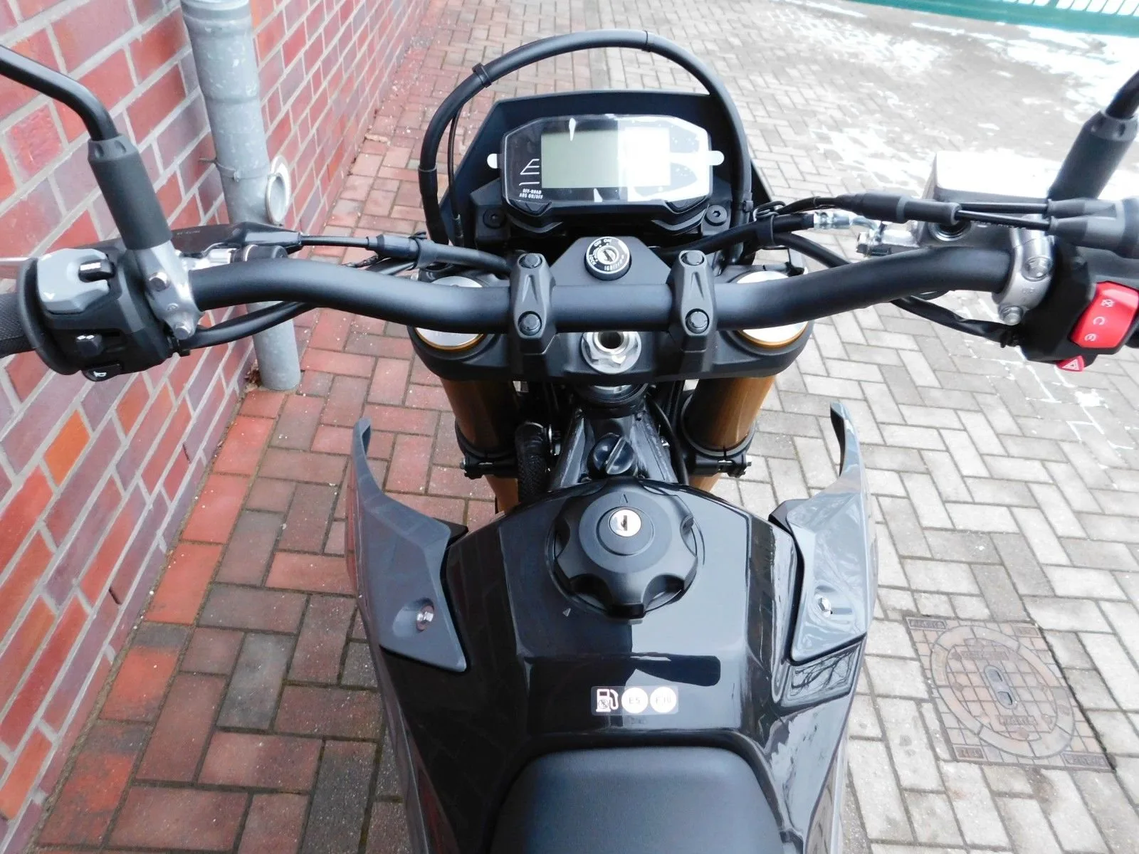 Suzuki DR-Z4S