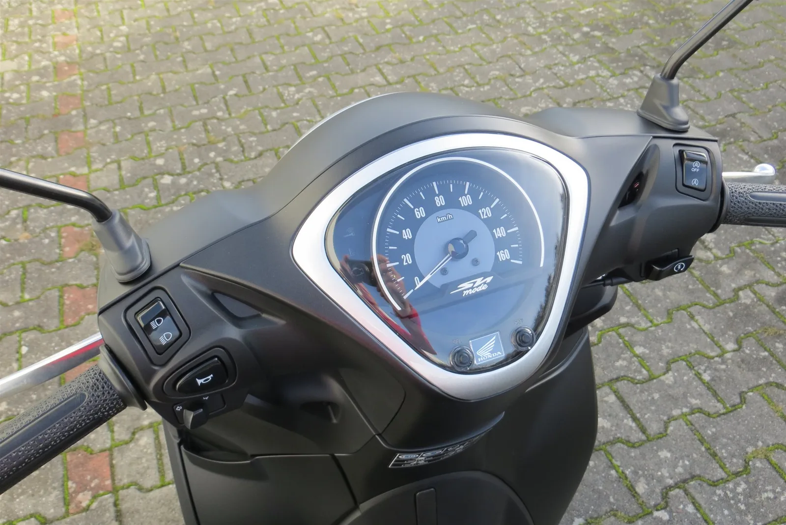 Honda SH Mode 125 Neu - Am Lager - Finanzierung ab 49,- € mtl.\*