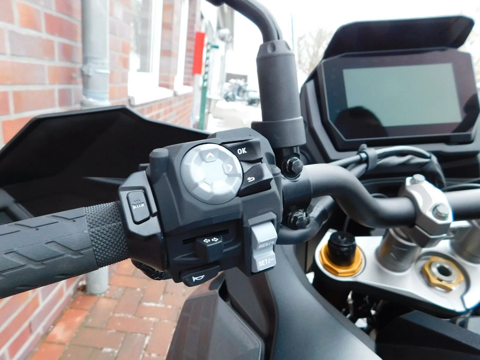 Suzuki GSX-S1000GX