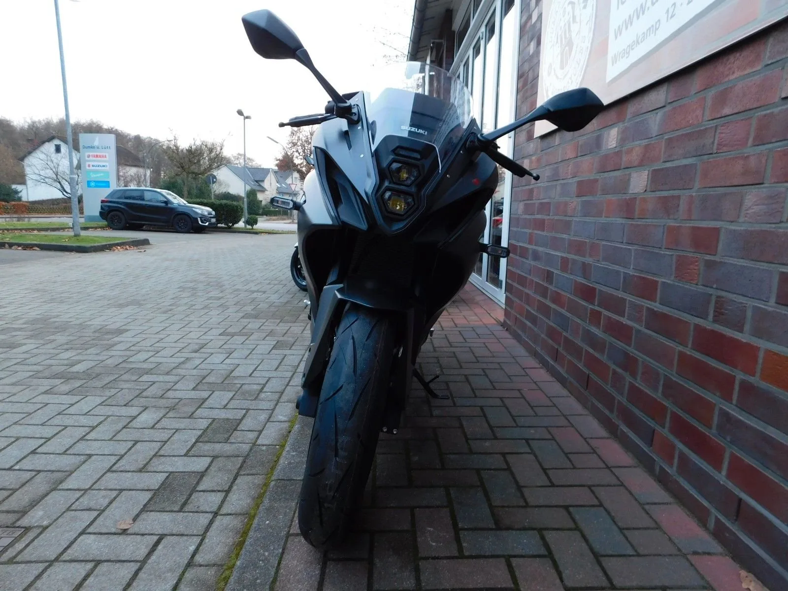 Suzuki GSX-8R