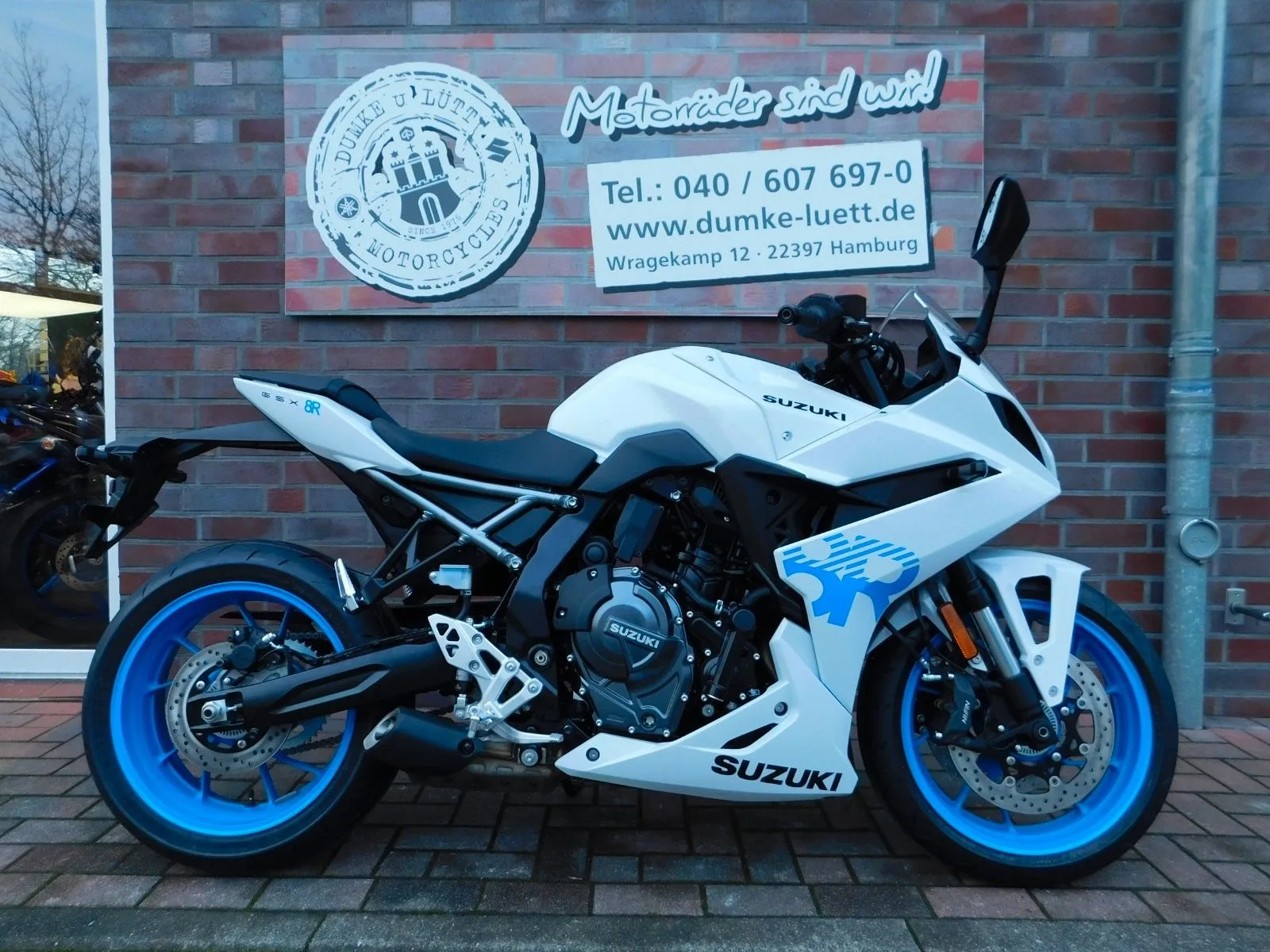 Suzuki GSX-8R