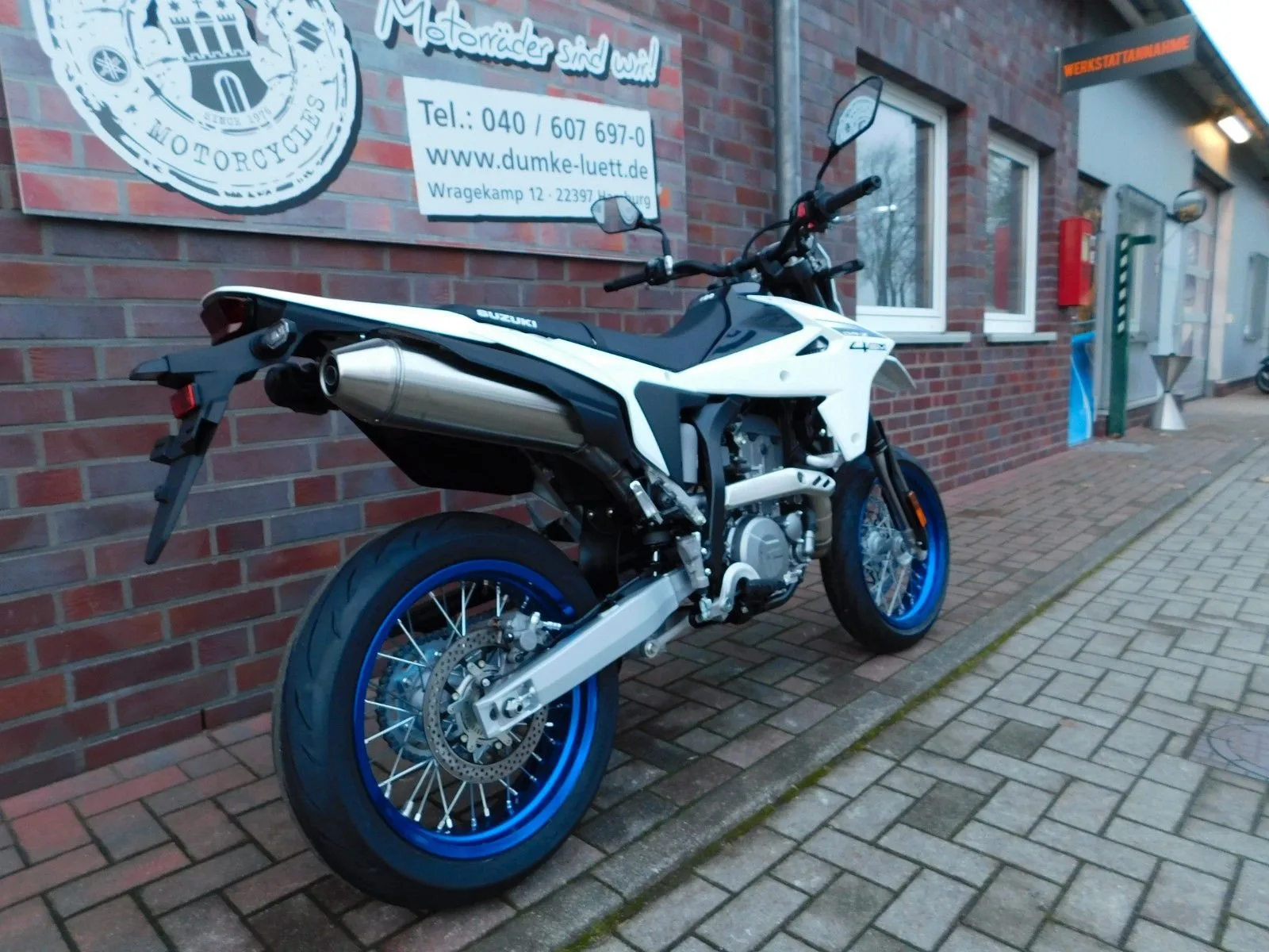 Suzuki DR-Z4SM