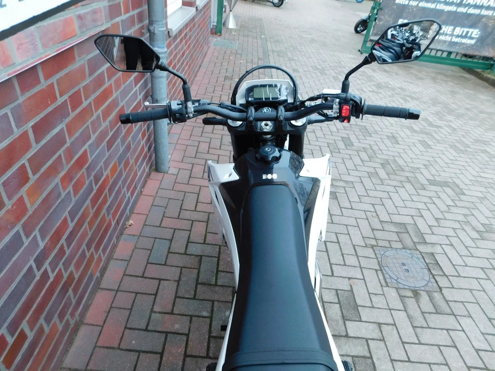 Suzuki DR-Z4SM