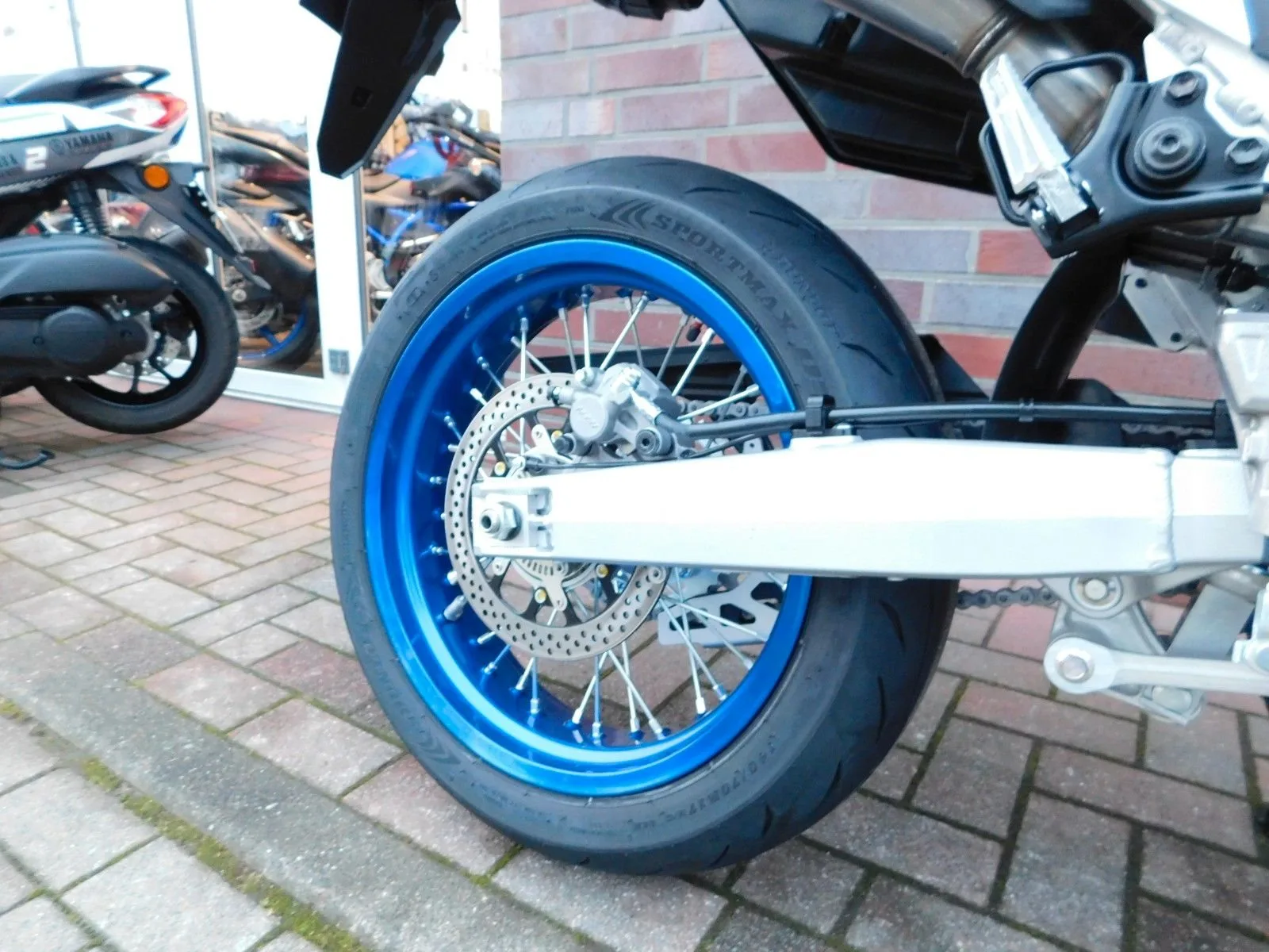 Suzuki DR-Z4SM