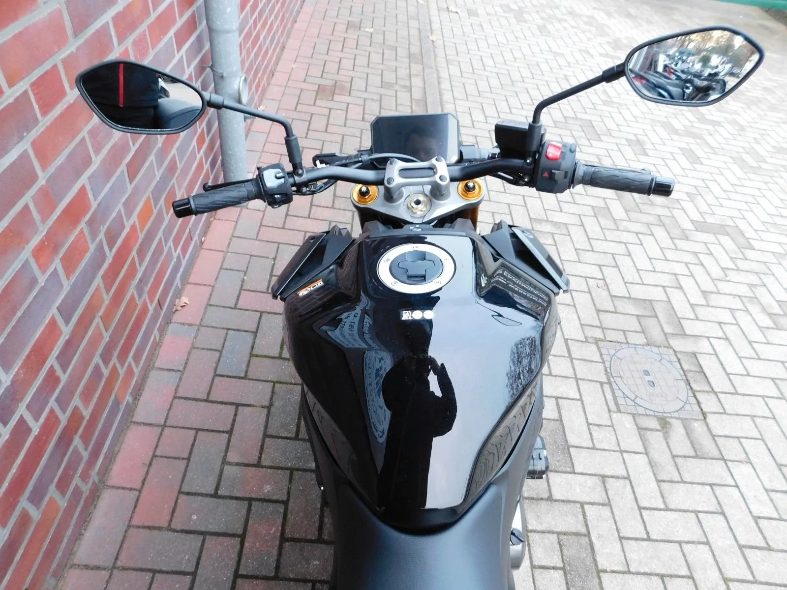 Suzuki GSX-S1000