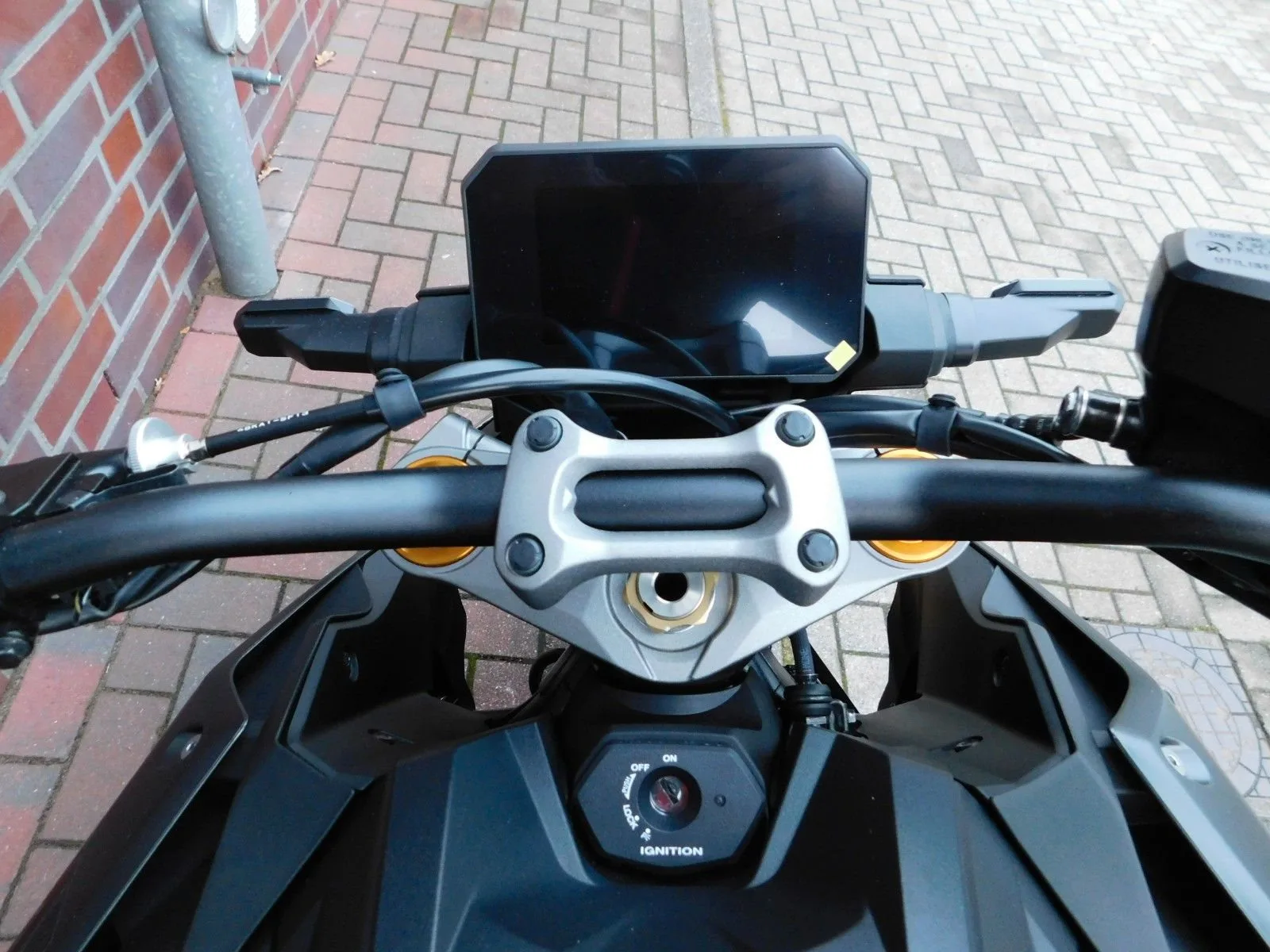 Suzuki GSX-S1000