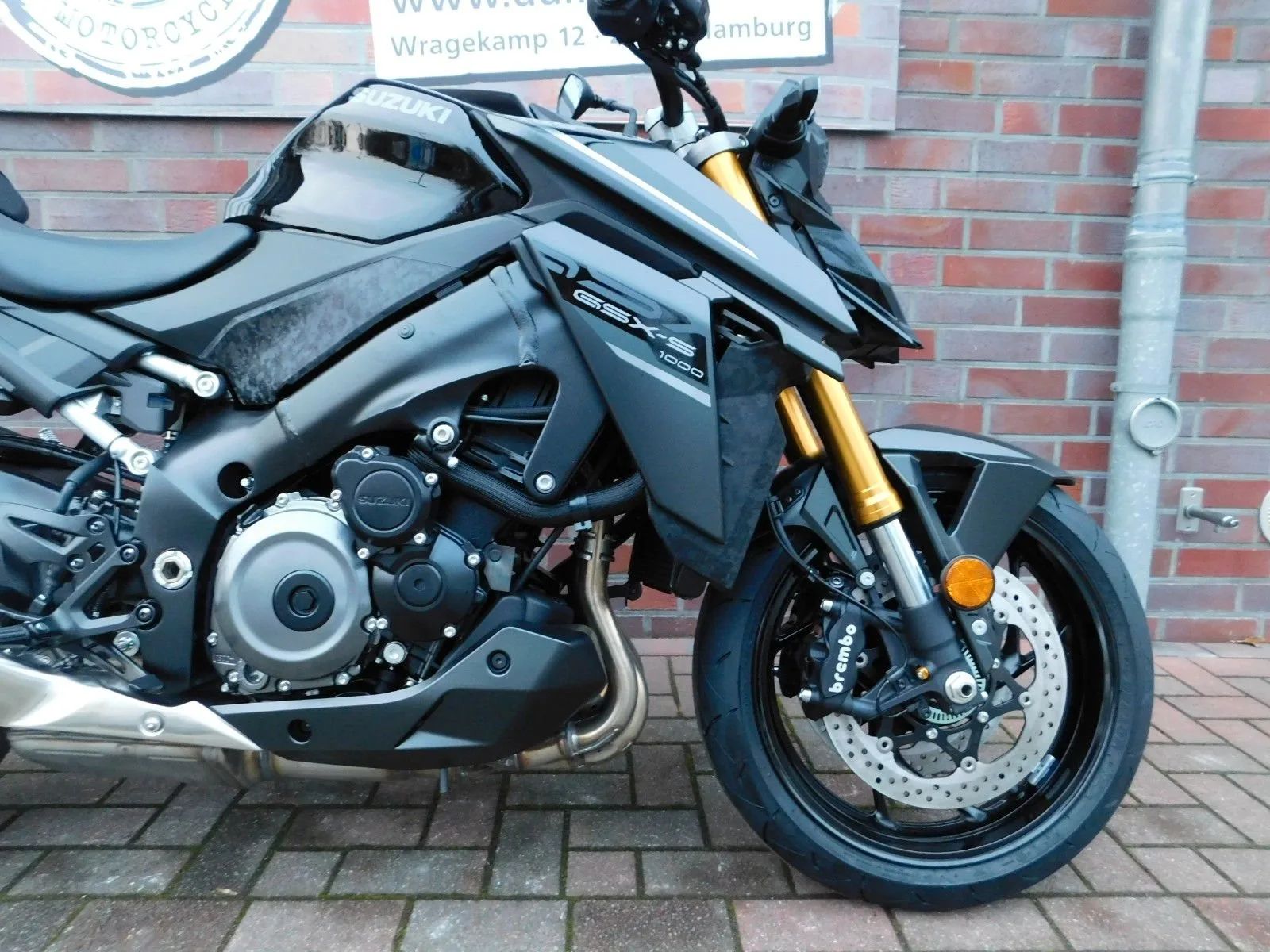 Suzuki GSX-S1000
