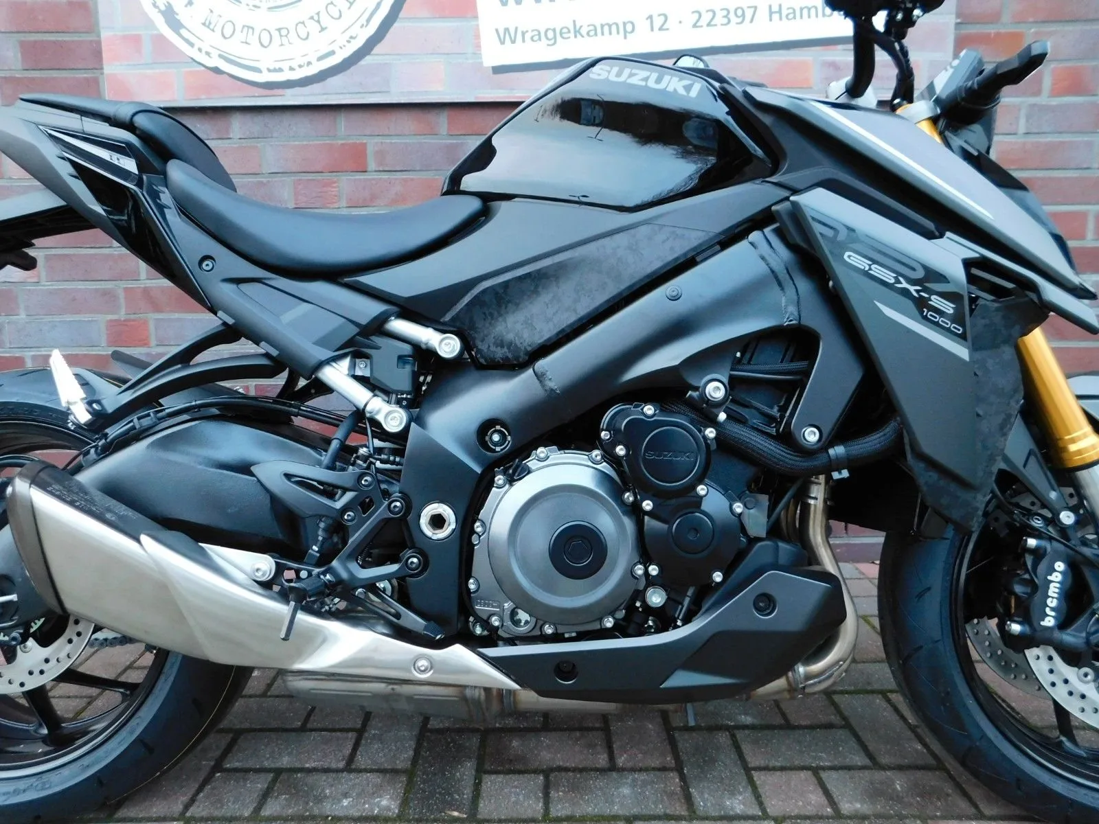 Suzuki GSX-S1000