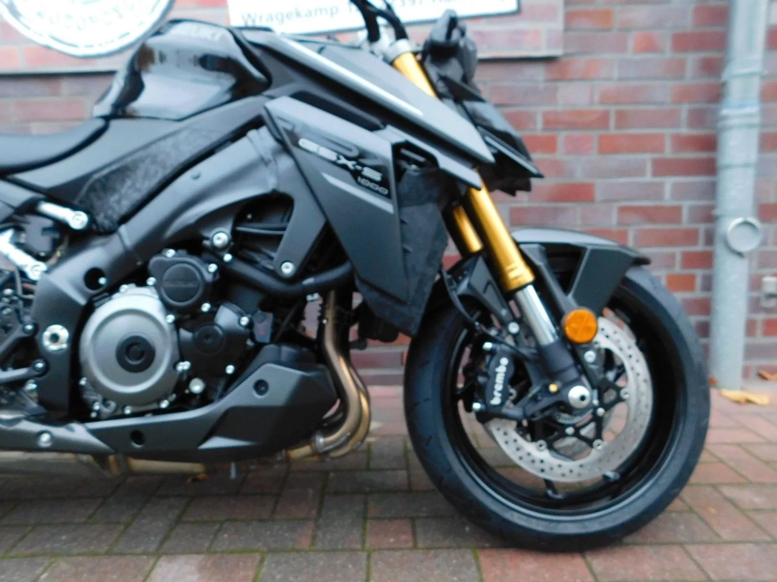 Suzuki GSX-S1000