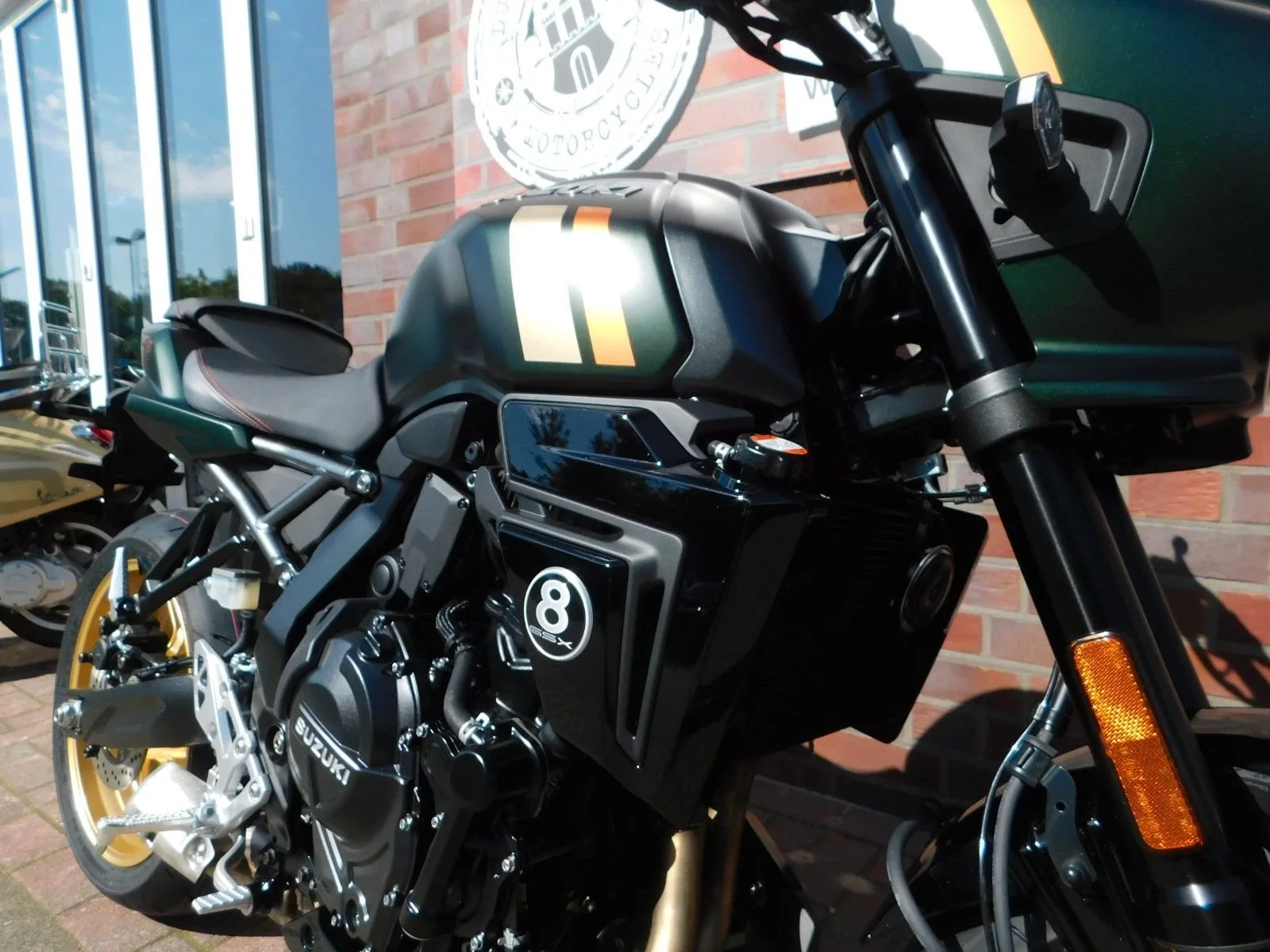Suzuki GSX-8TT