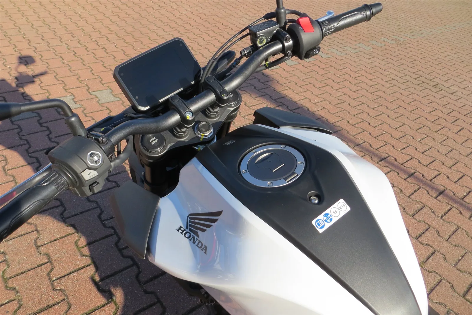 Honda CB125R CBR125 - Neu - Finanzierung ab 79,- € mtl.\*