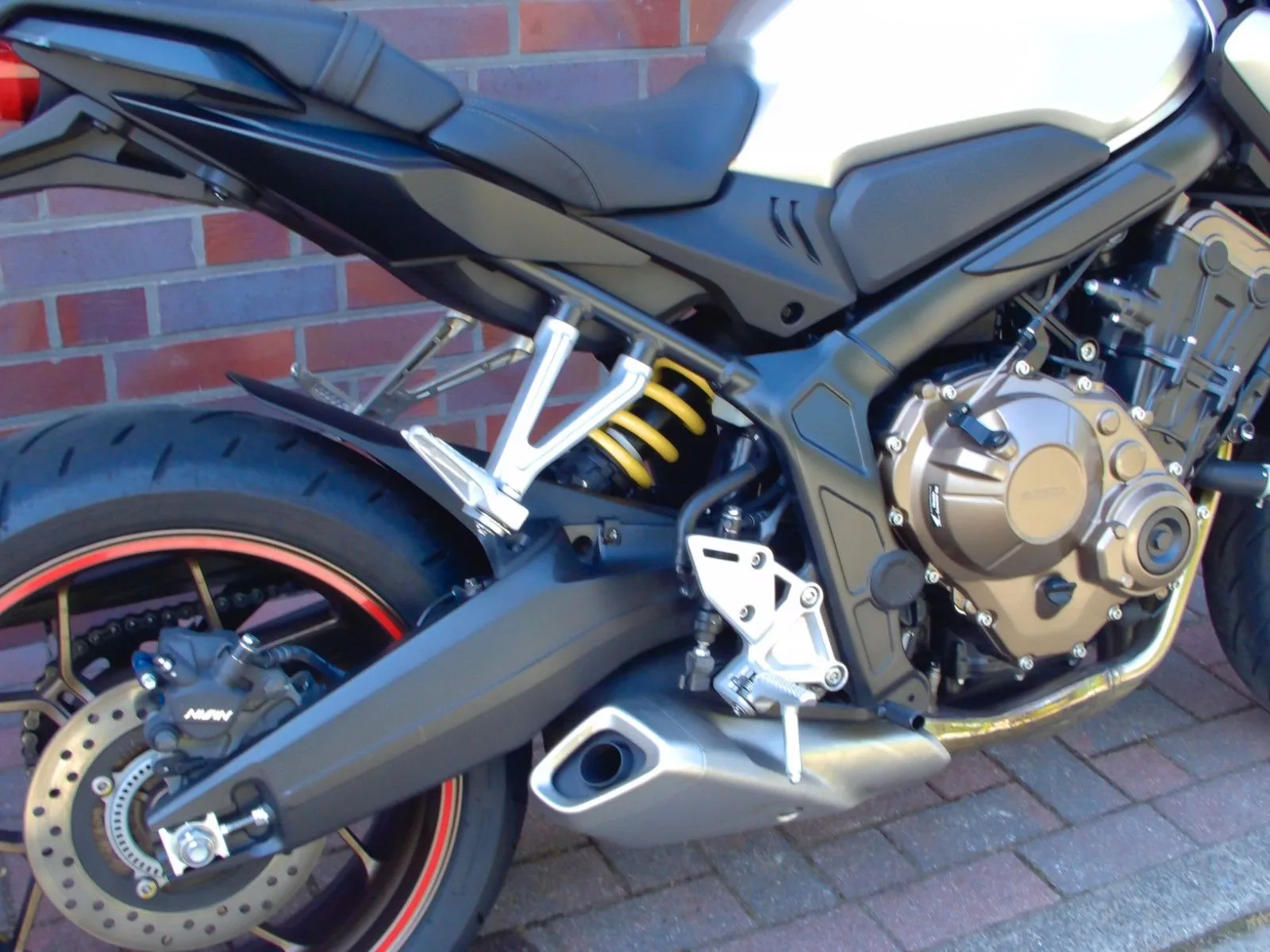 Honda CB650R CB 650 R ABS 1. Hand