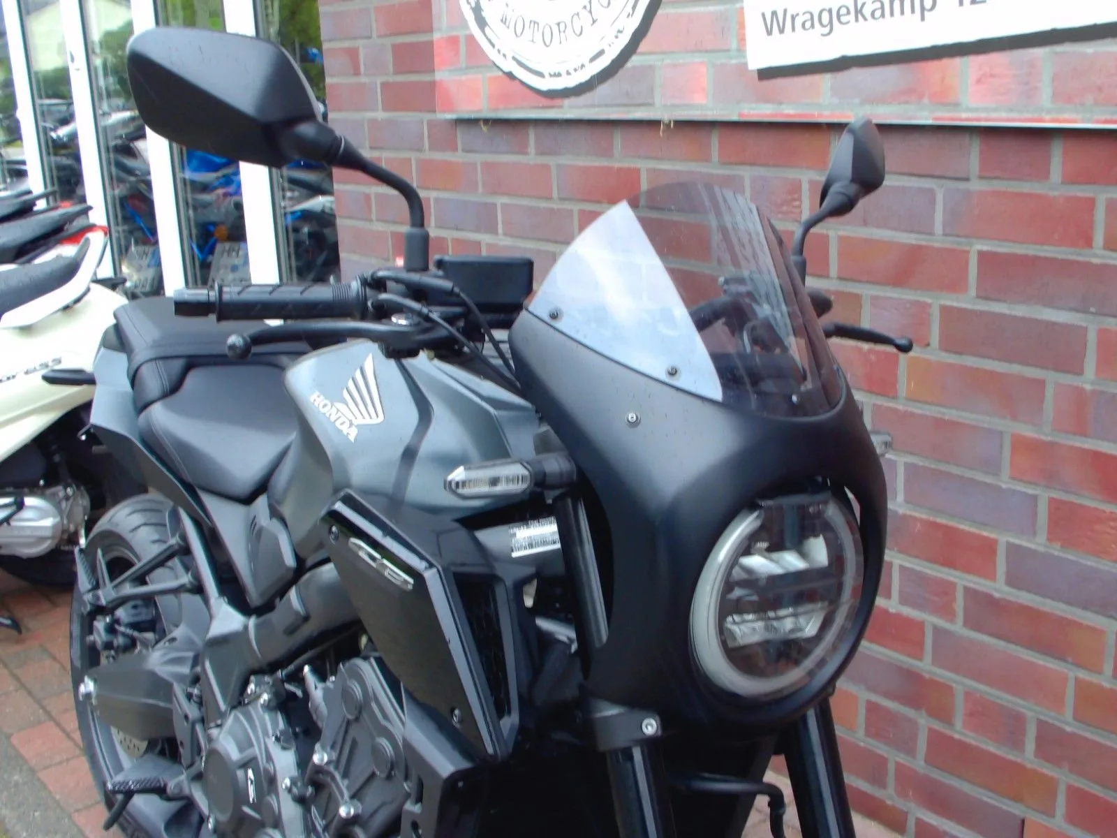 Honda CB650R