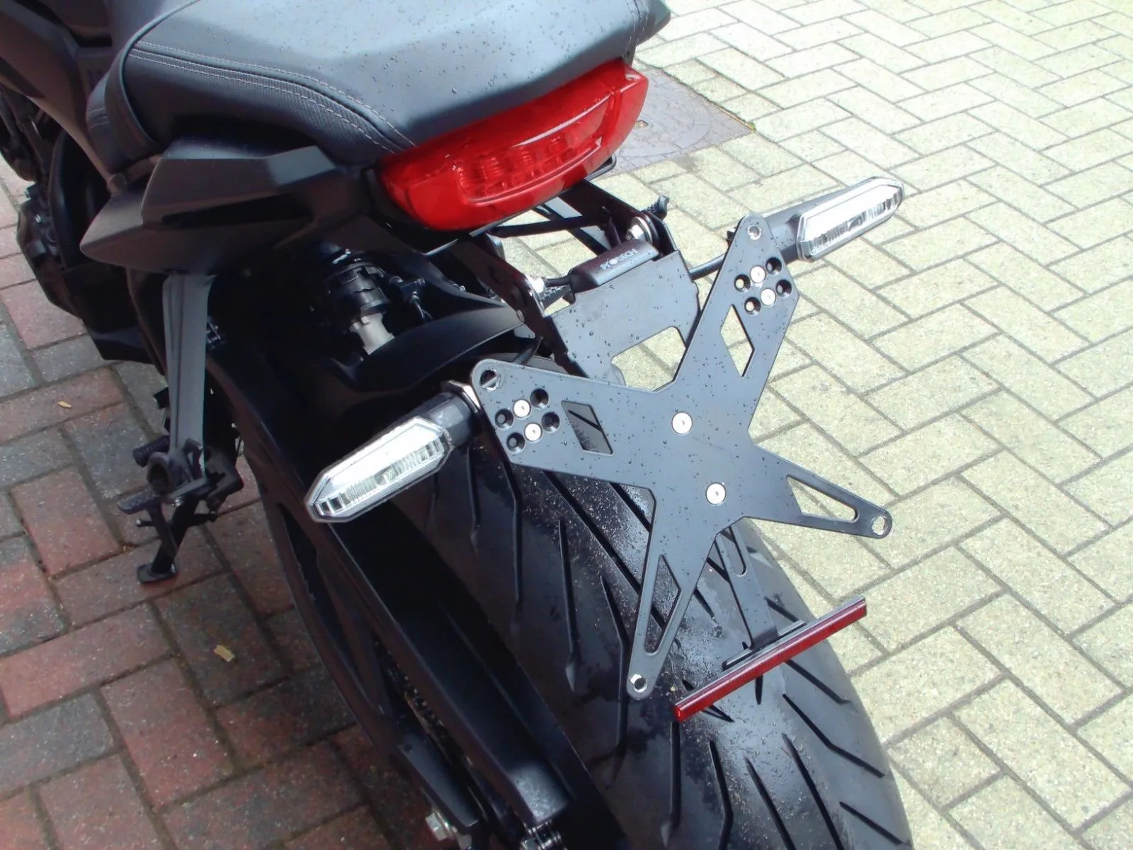 Honda CB650R