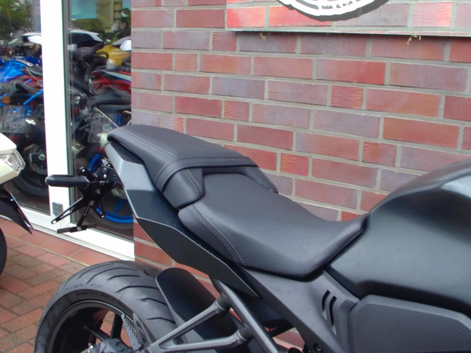 Honda CB650R