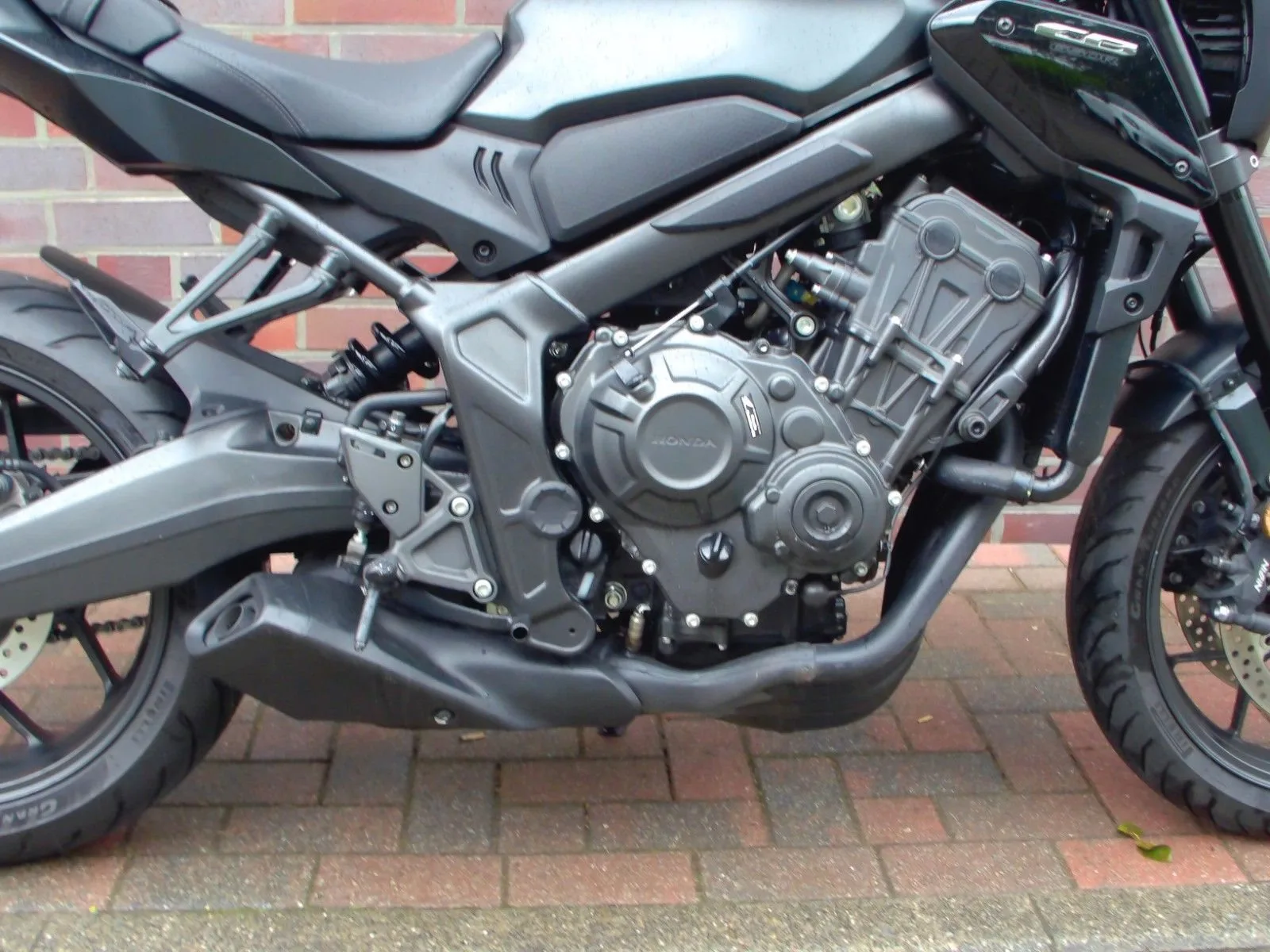 Honda CB650R