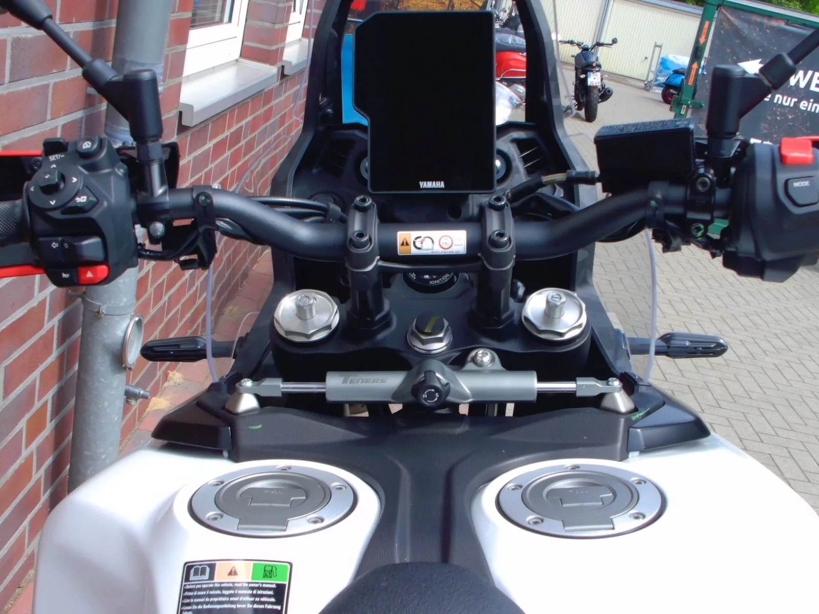 Yamaha Tenere 700 World Raid